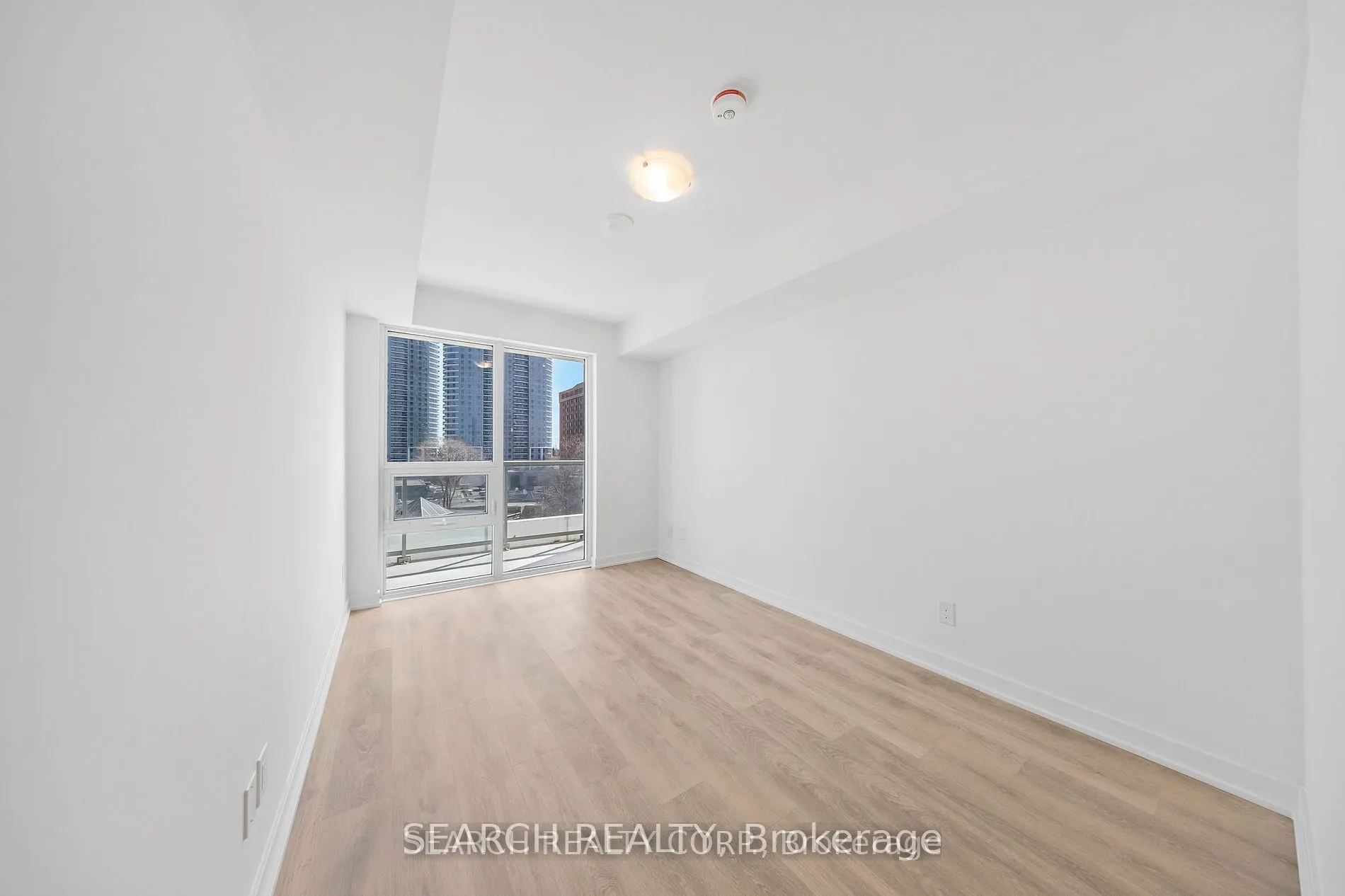 2033 Kennedy Road, #620