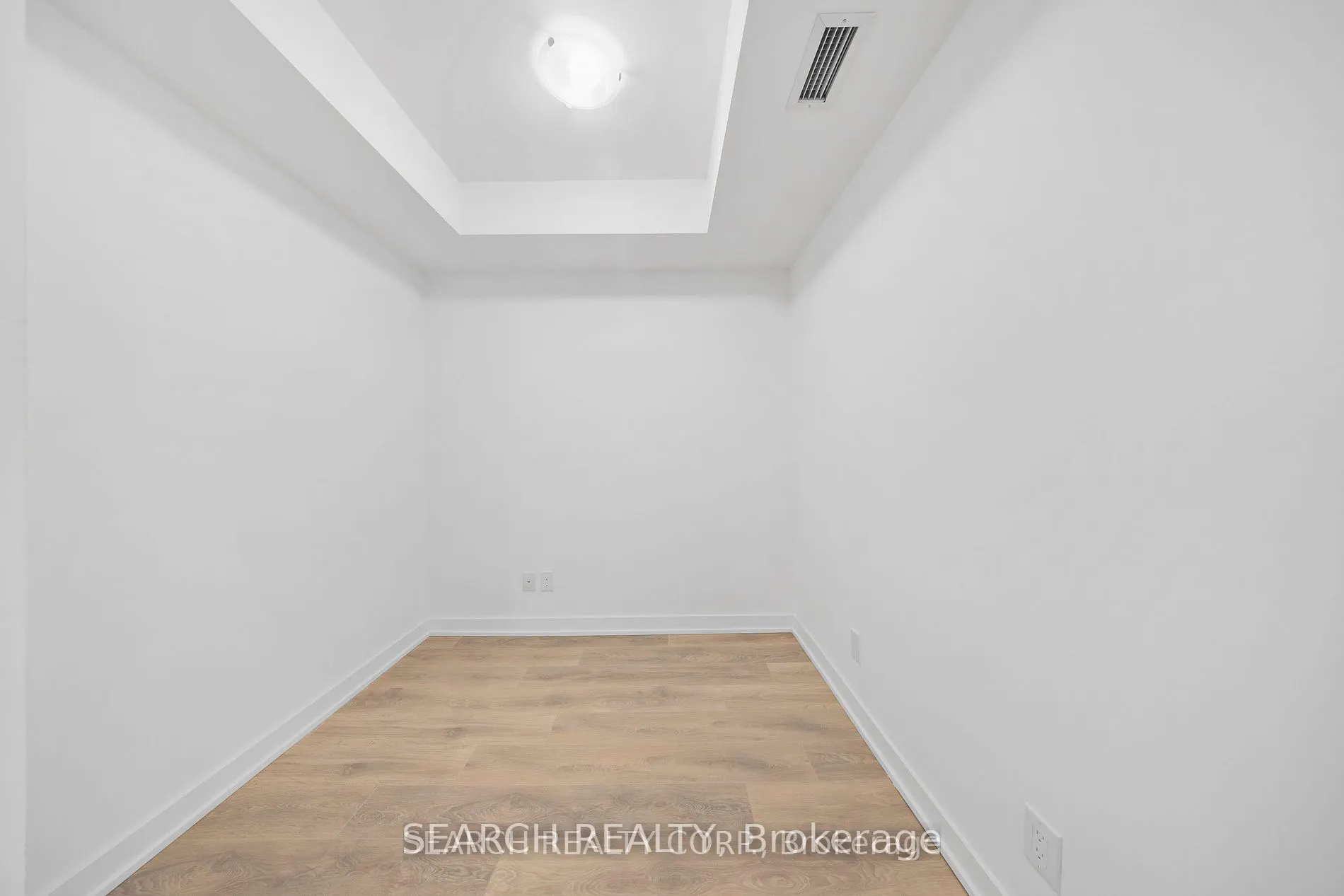 2033 Kennedy Road, #620