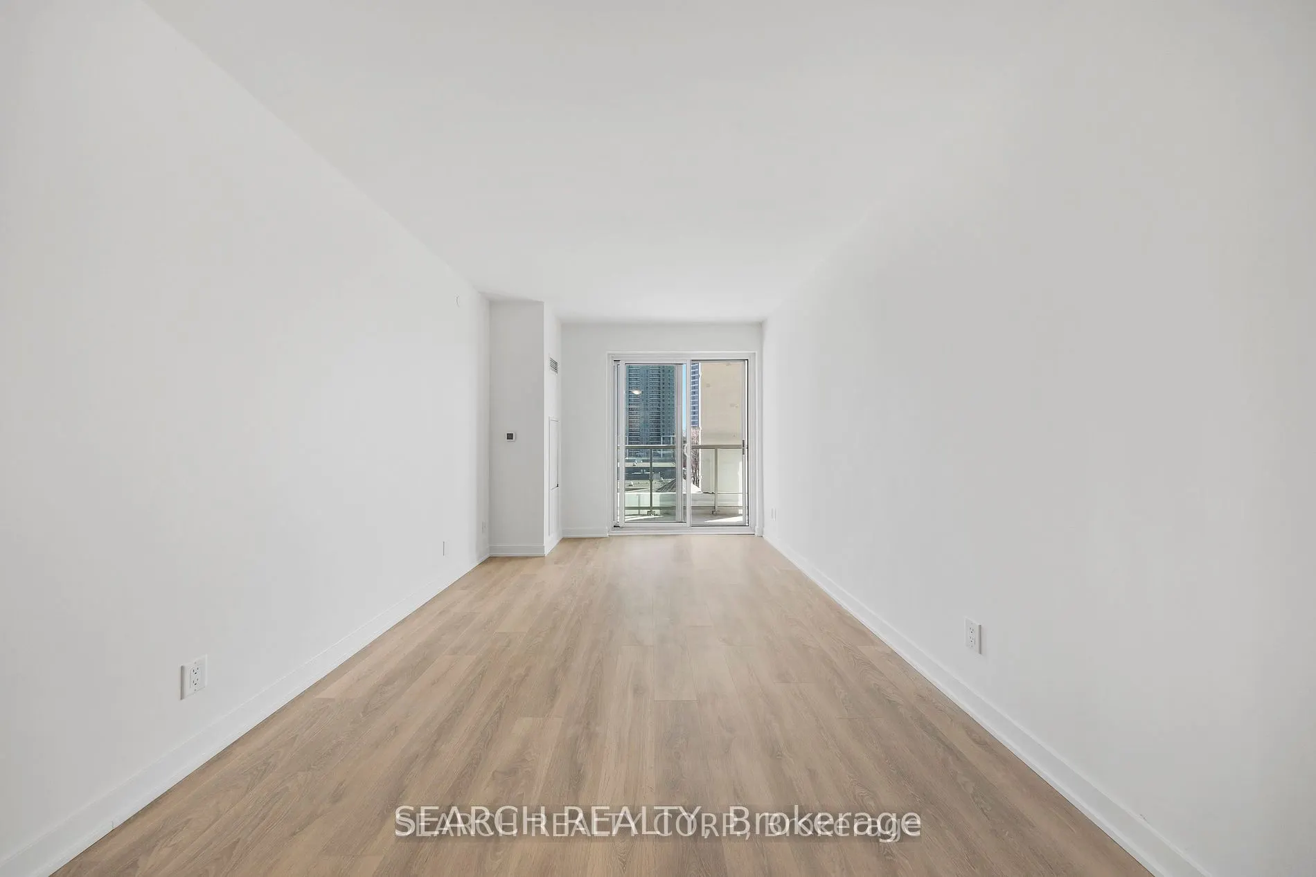 2033 Kennedy Road, #620