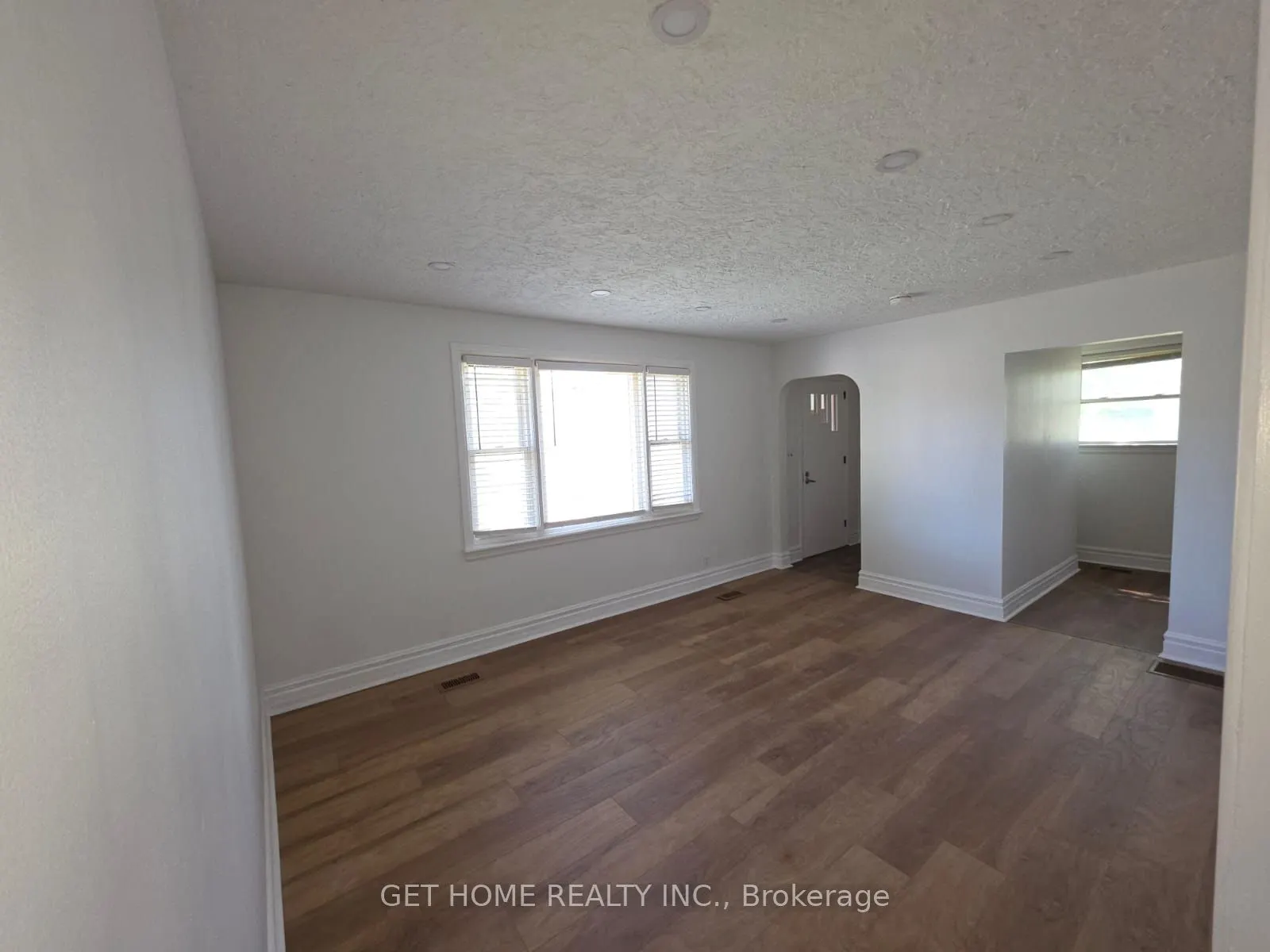 116 Southlawn Avenue, #Main