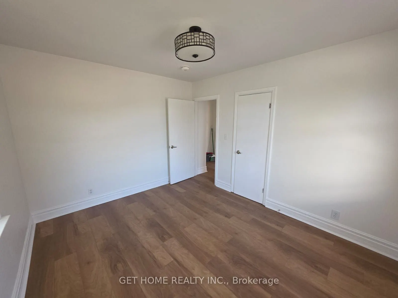 116 Southlawn Avenue, #Main