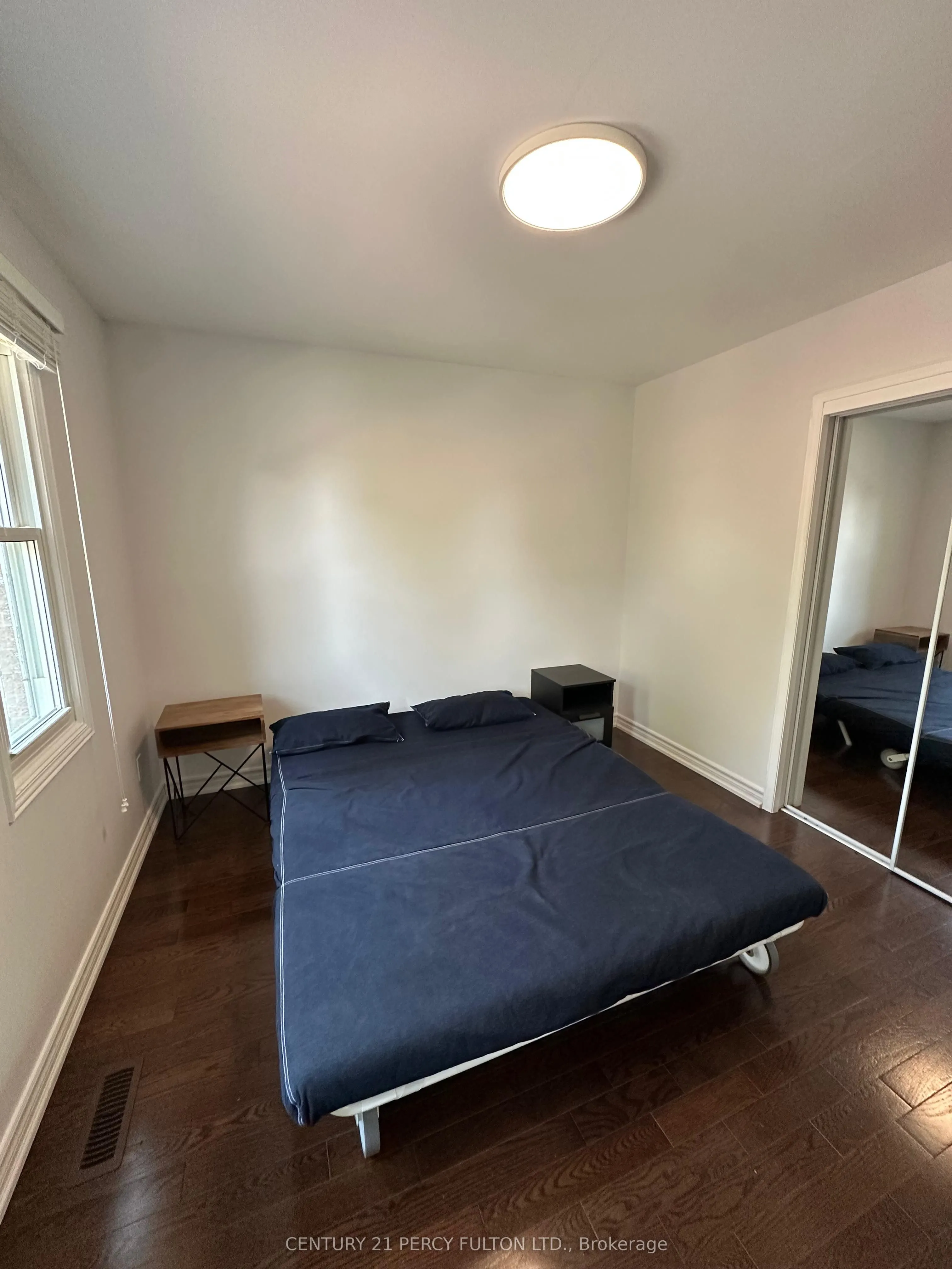 30 Harbord Crescent