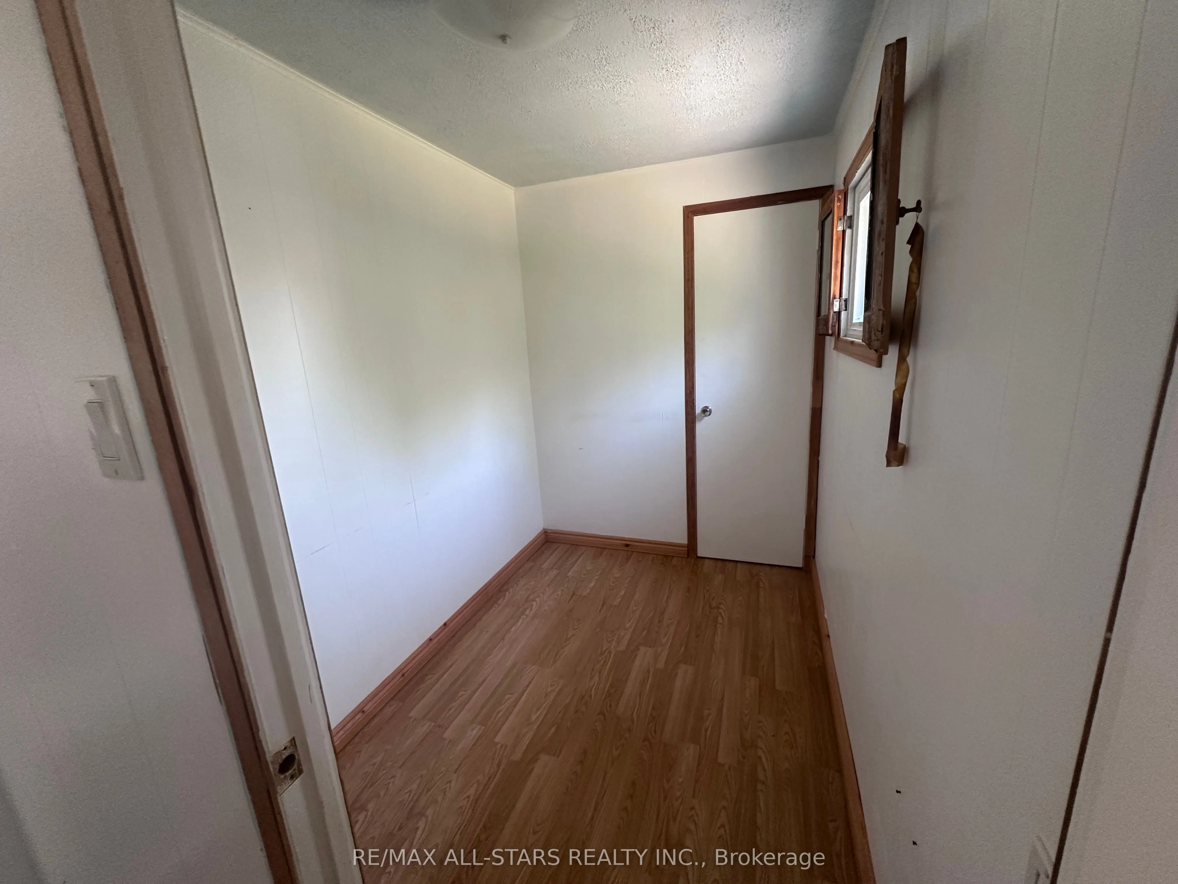 86 Cromwell Avenue
