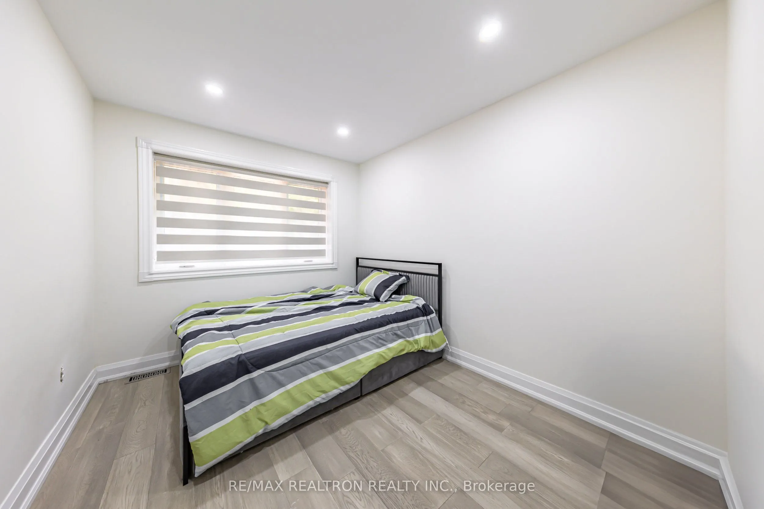 111 Mossbank Drive, #Upper Level