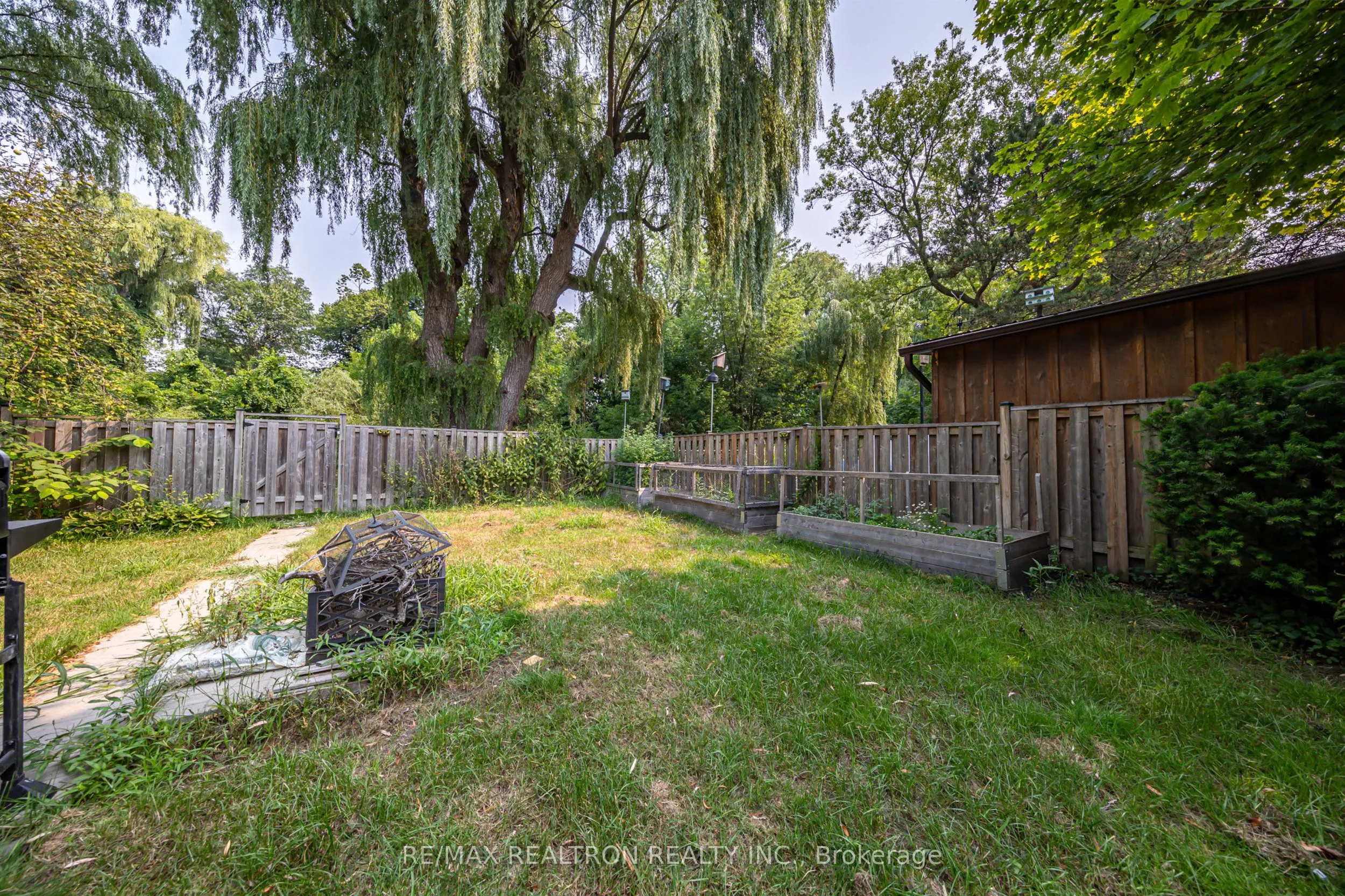 111 Mossbank Drive, #Upper Level