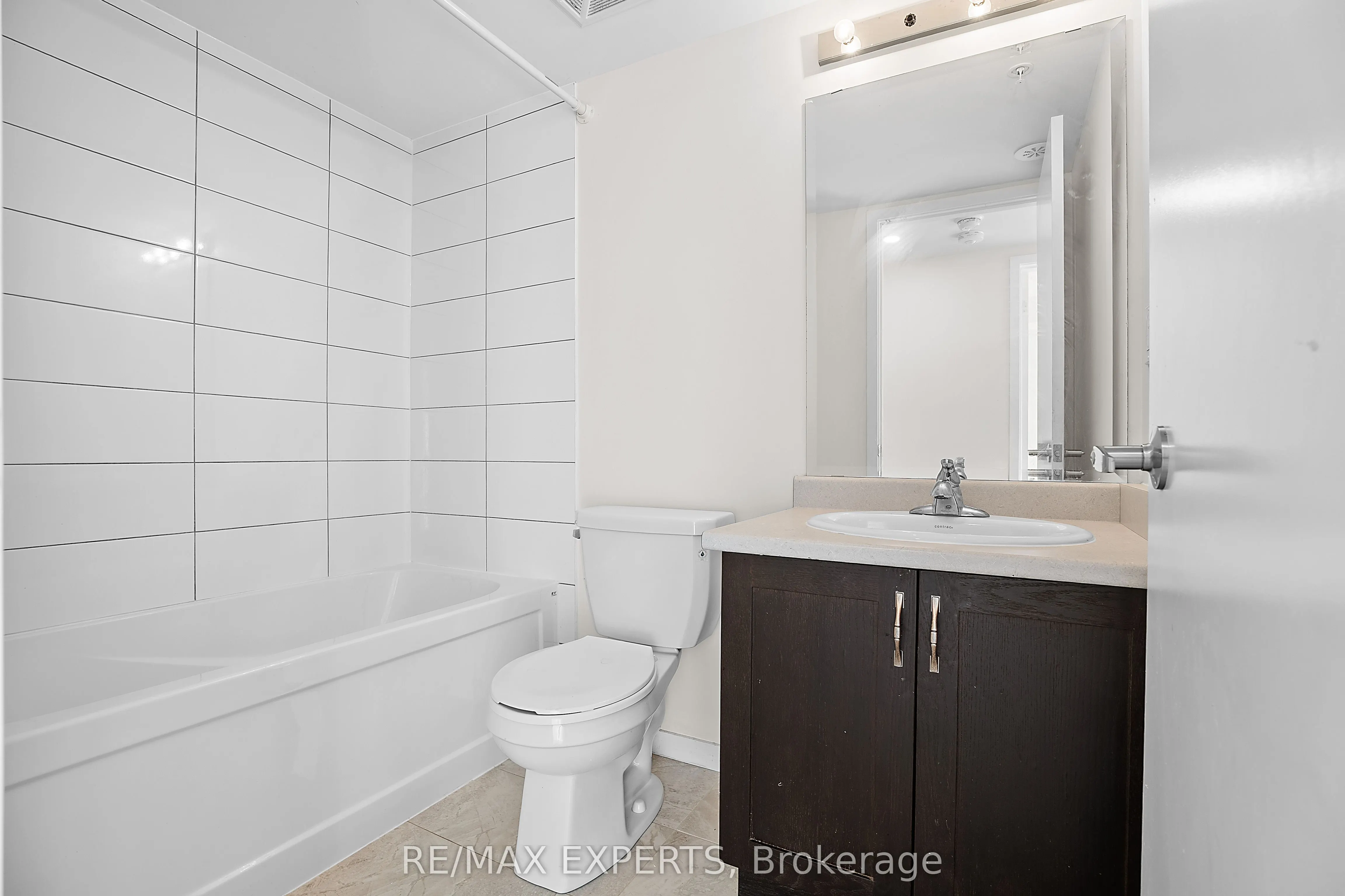 1711 Pure Springs Boulevard, #420