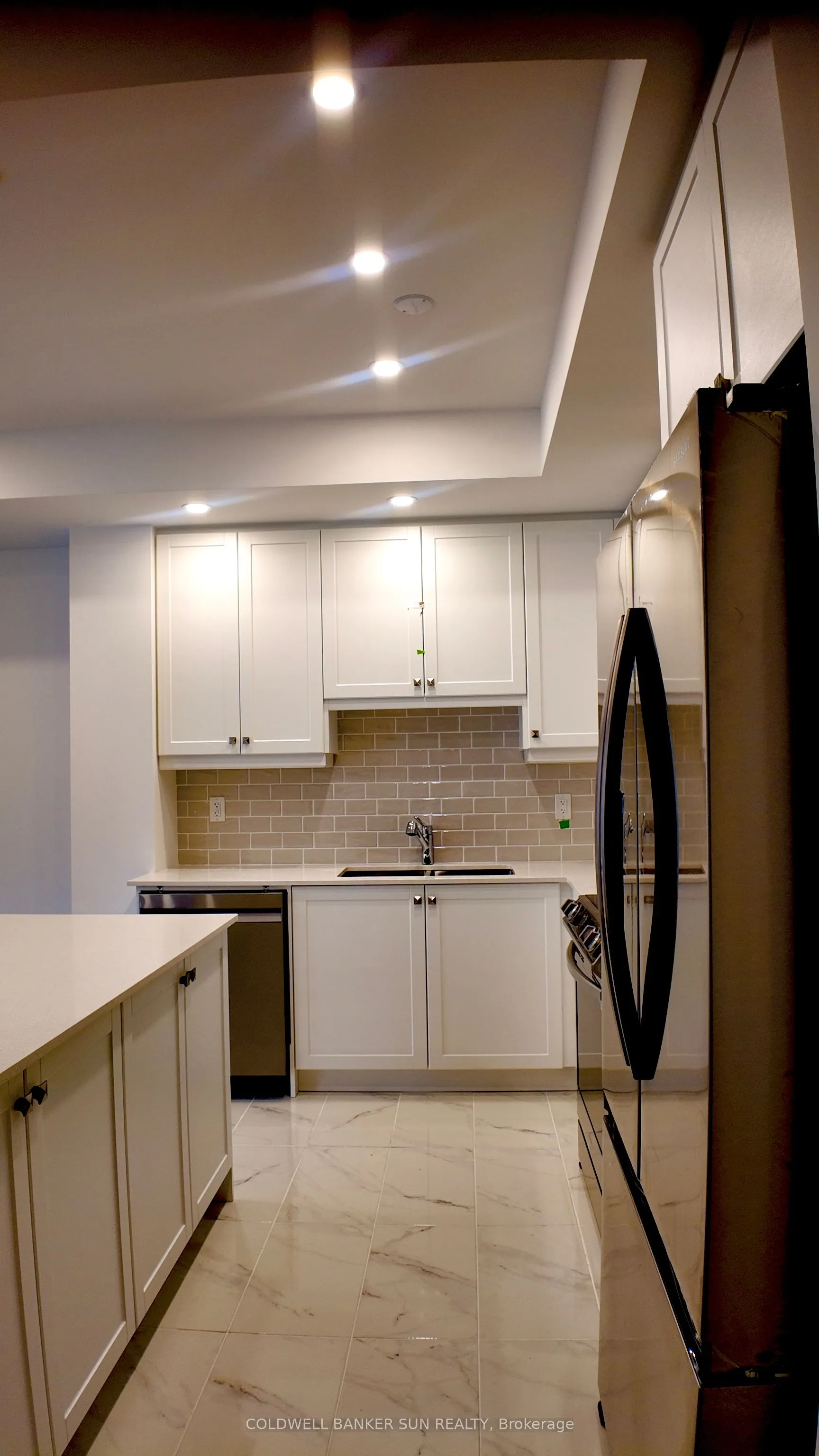 25 Waterside Way, #25