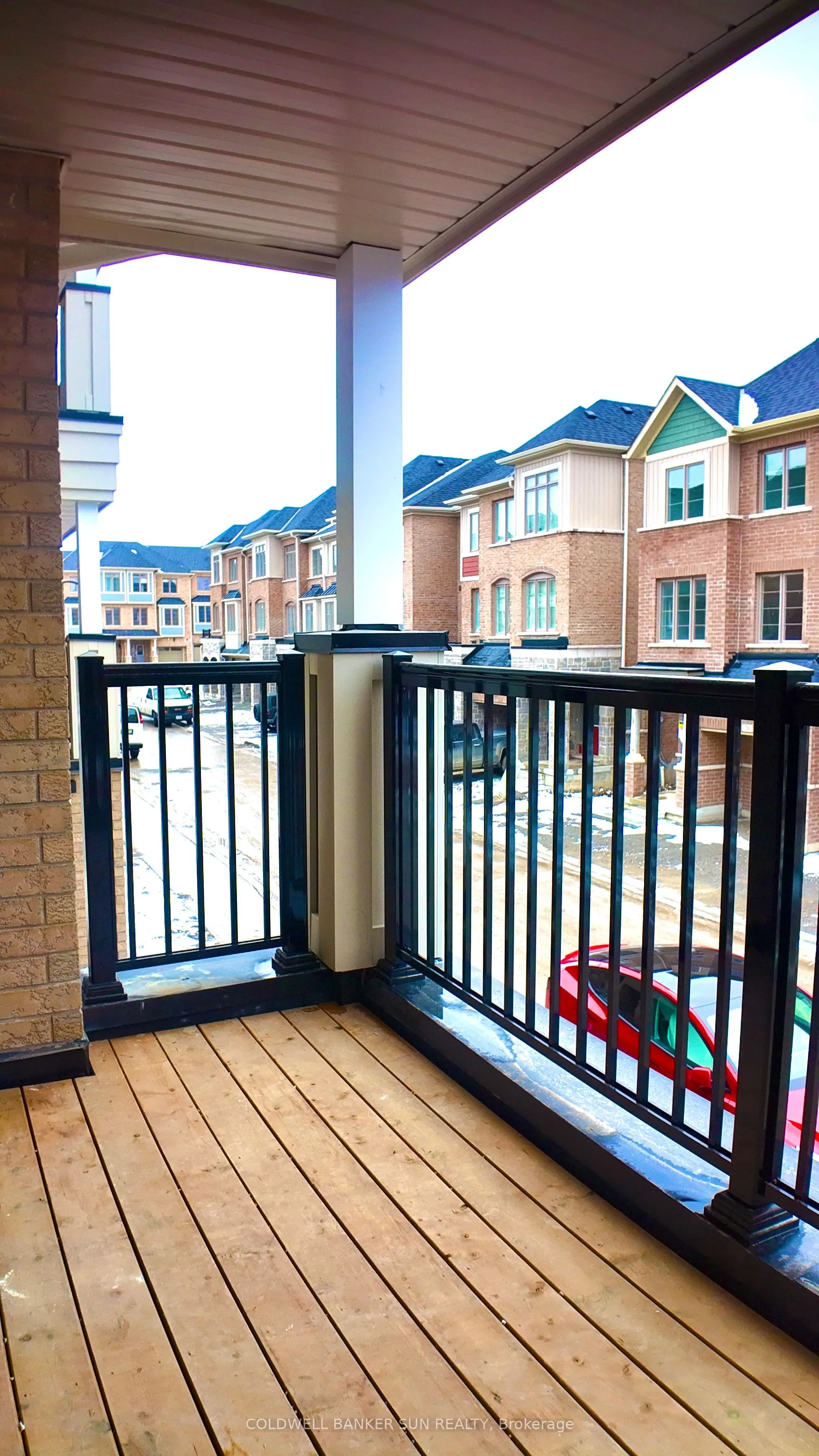 25 Waterside Way, #25