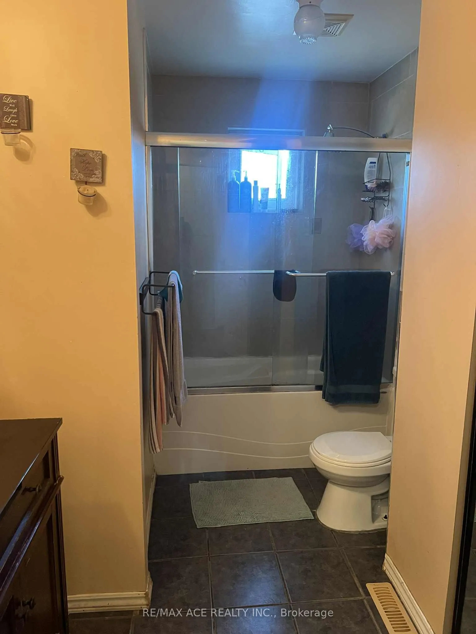33 Crow Trail
