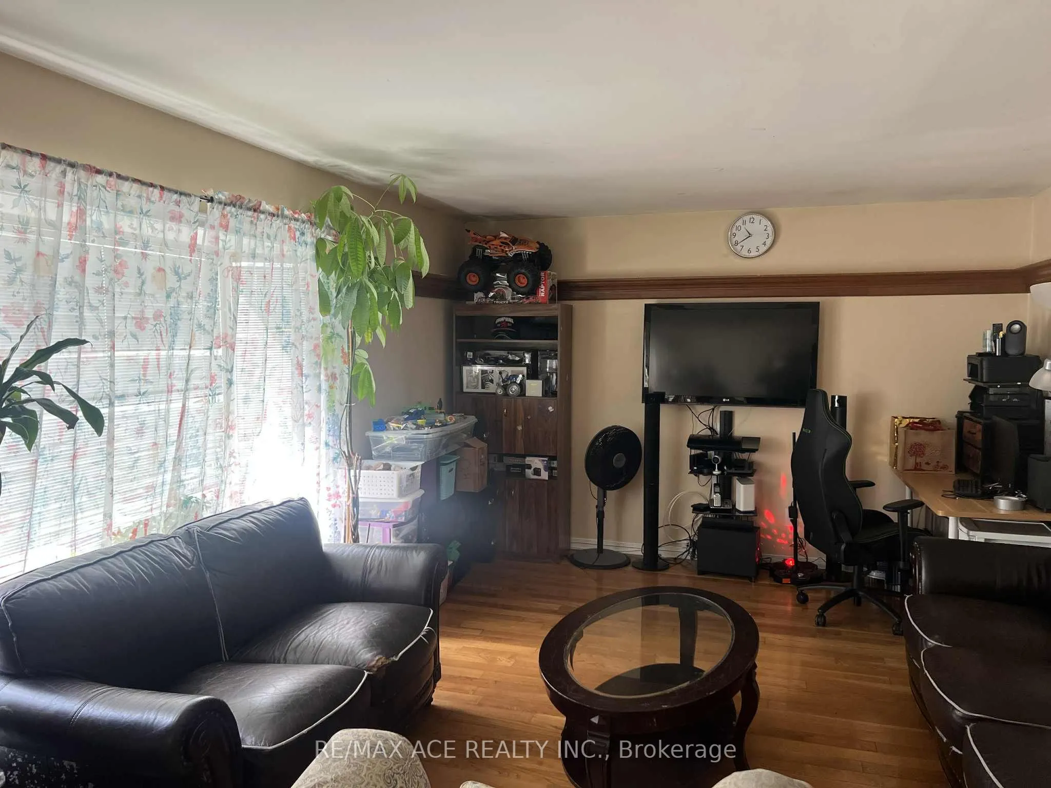 33 Crow Trail