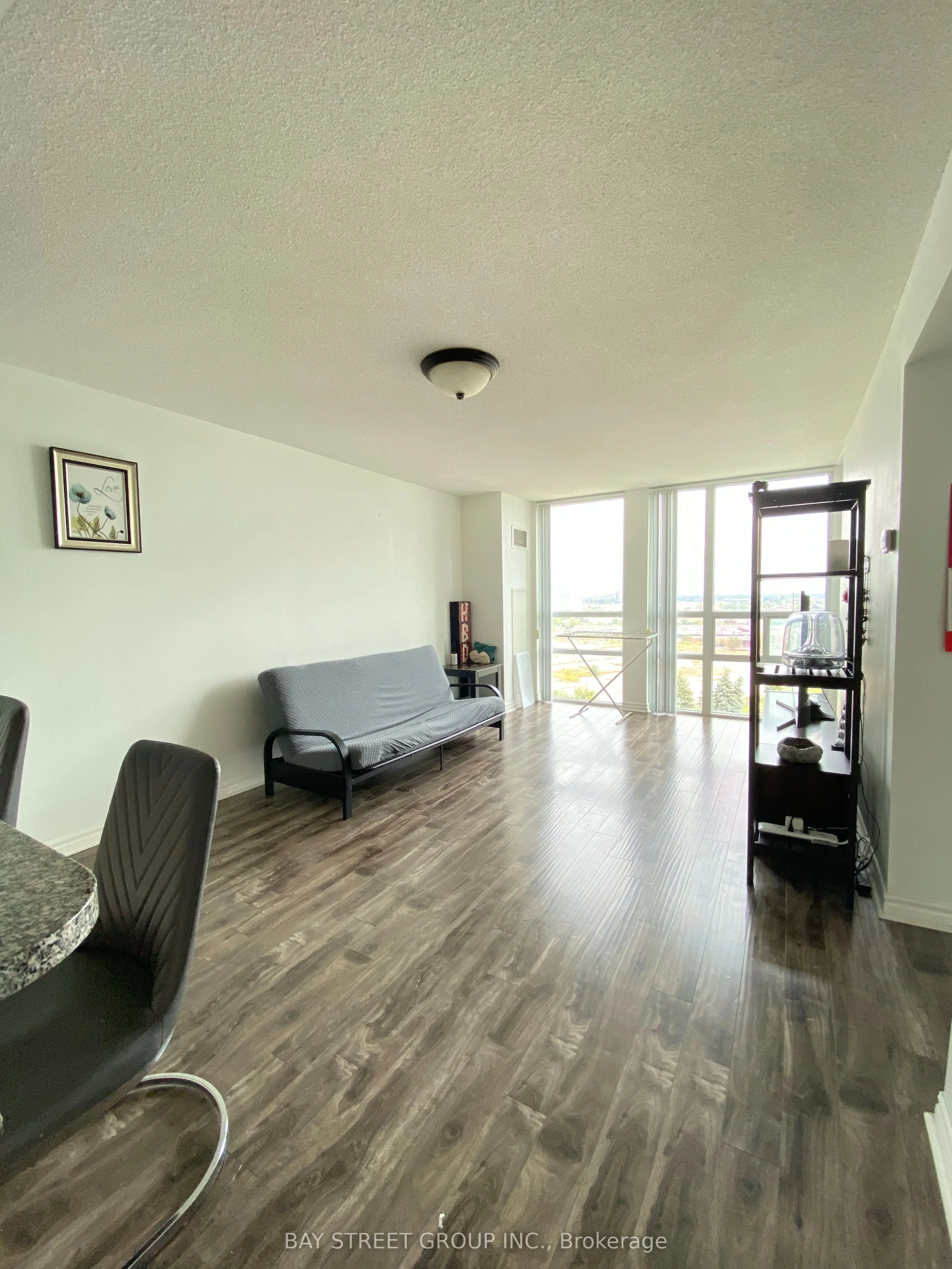 68 Grangeway Avenue E, #1206