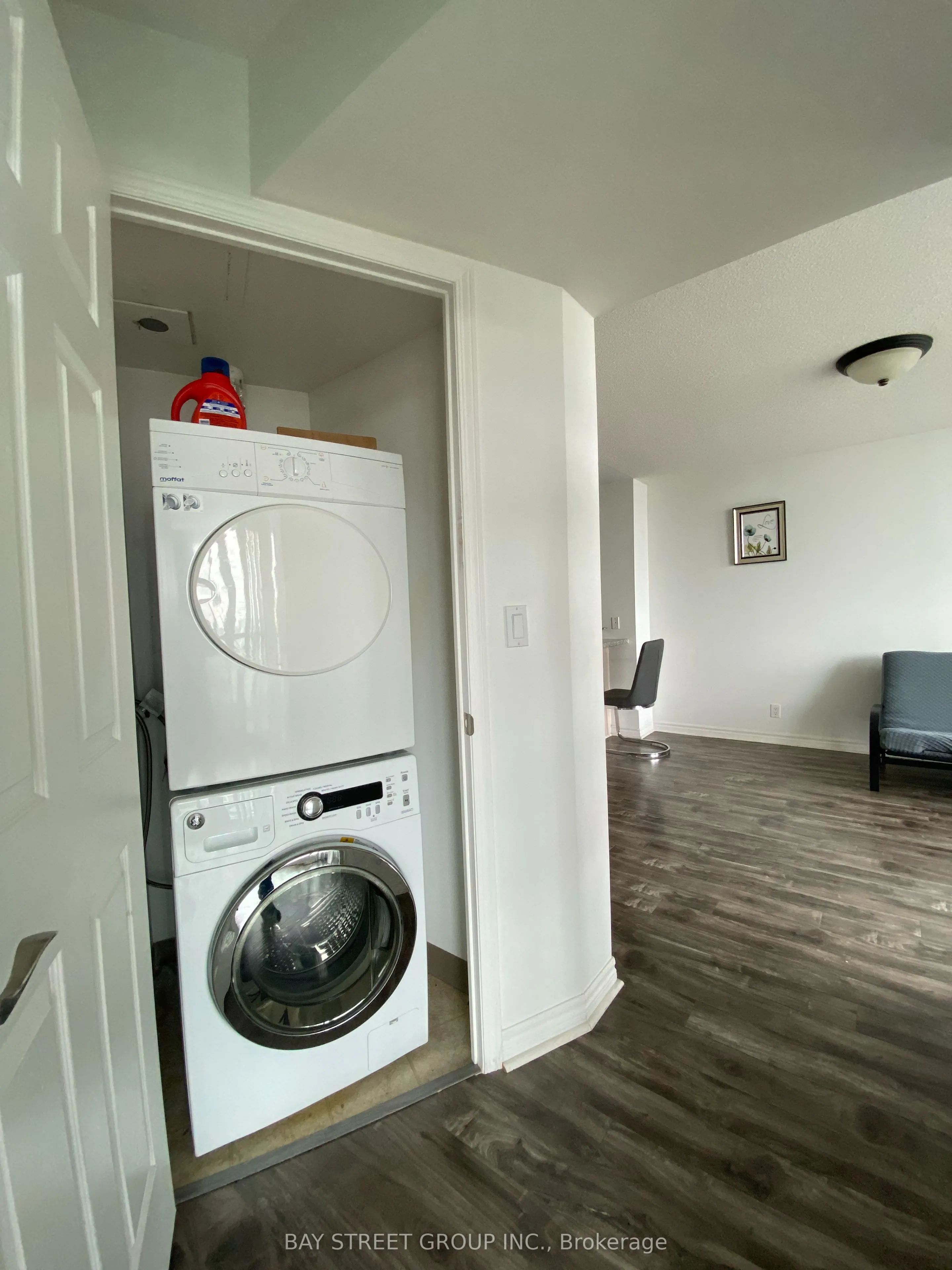 68 Grangeway Avenue E, #1206