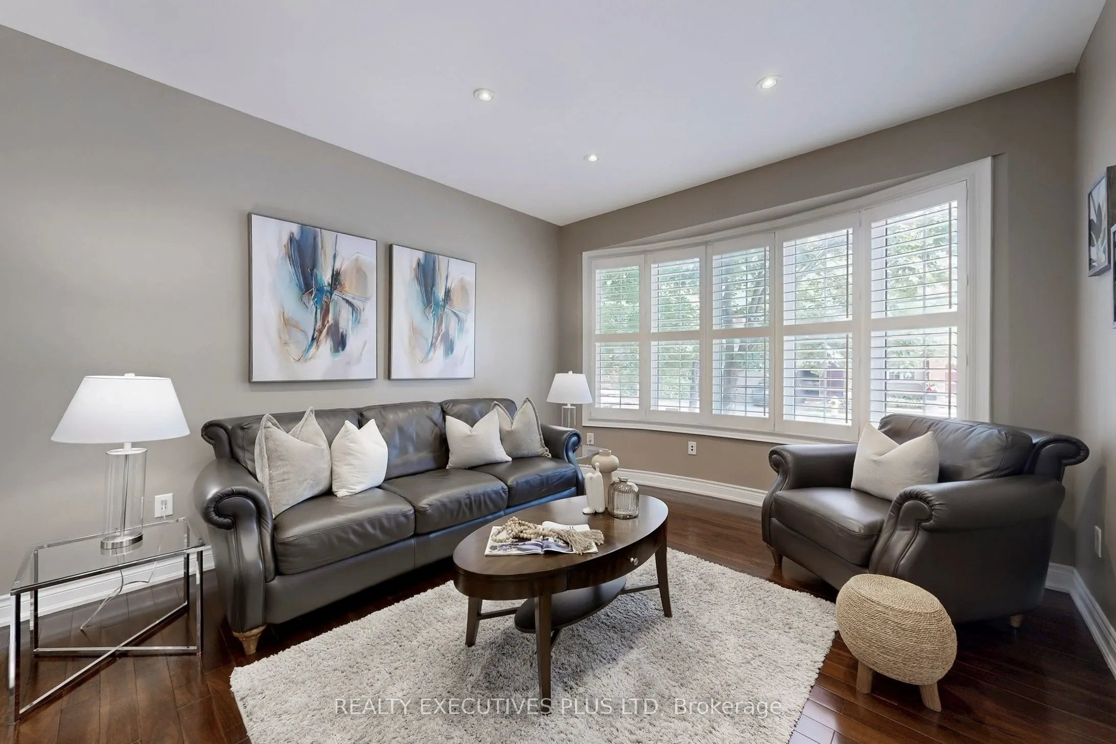 29 Weston Crescent