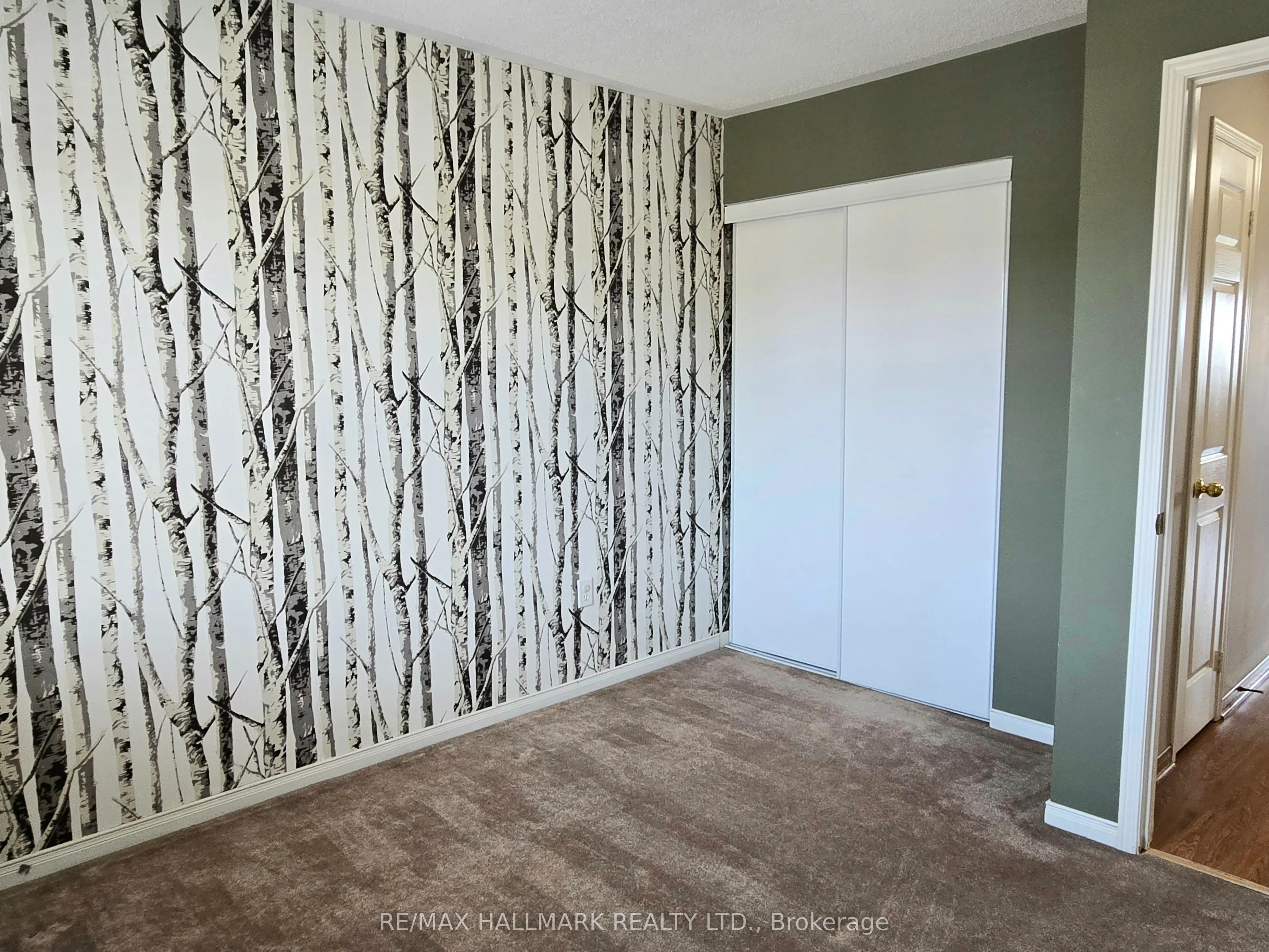 104 Oceanpearl Crescent