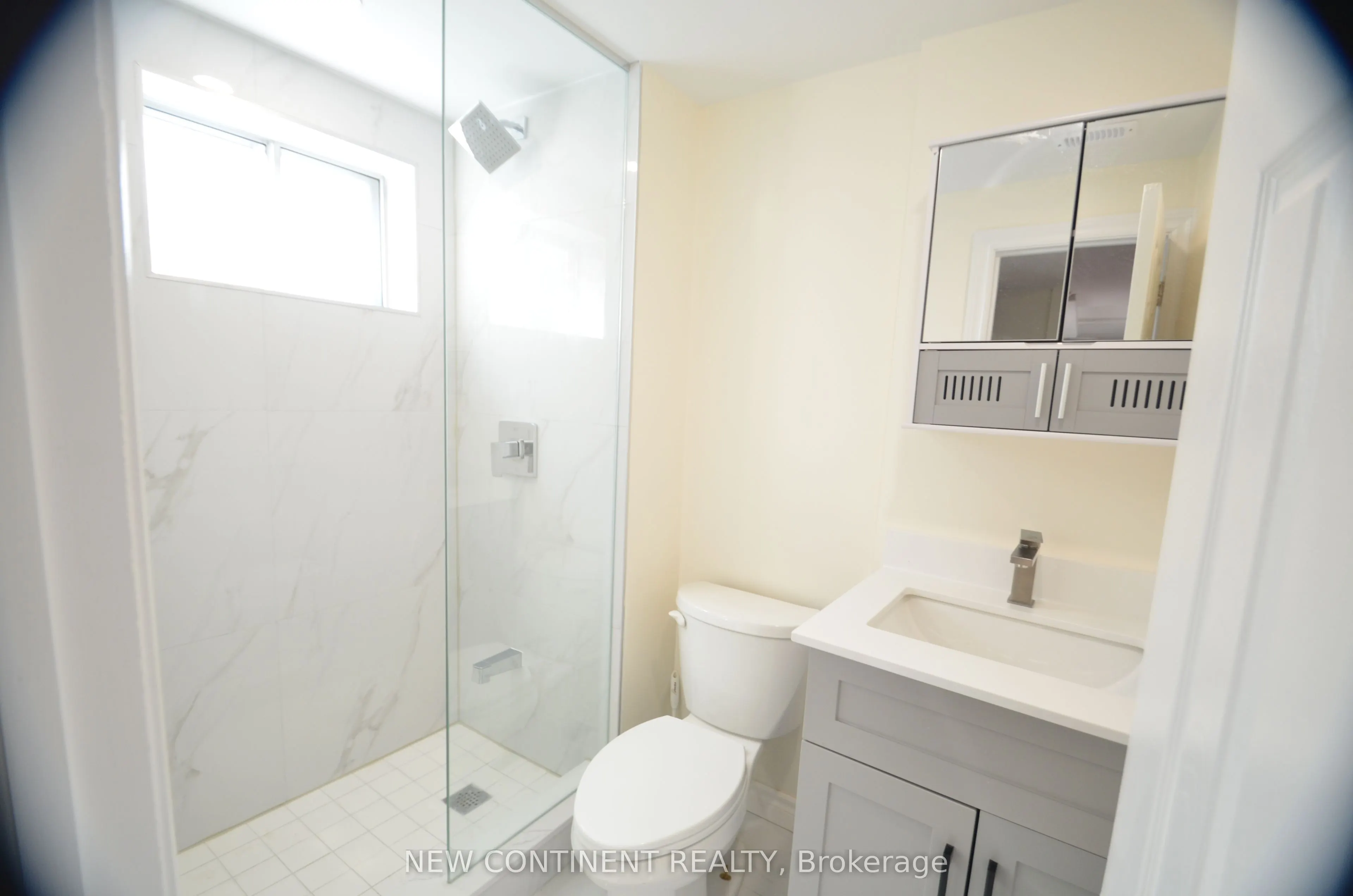 11 Beacham Crescent, #BSMT