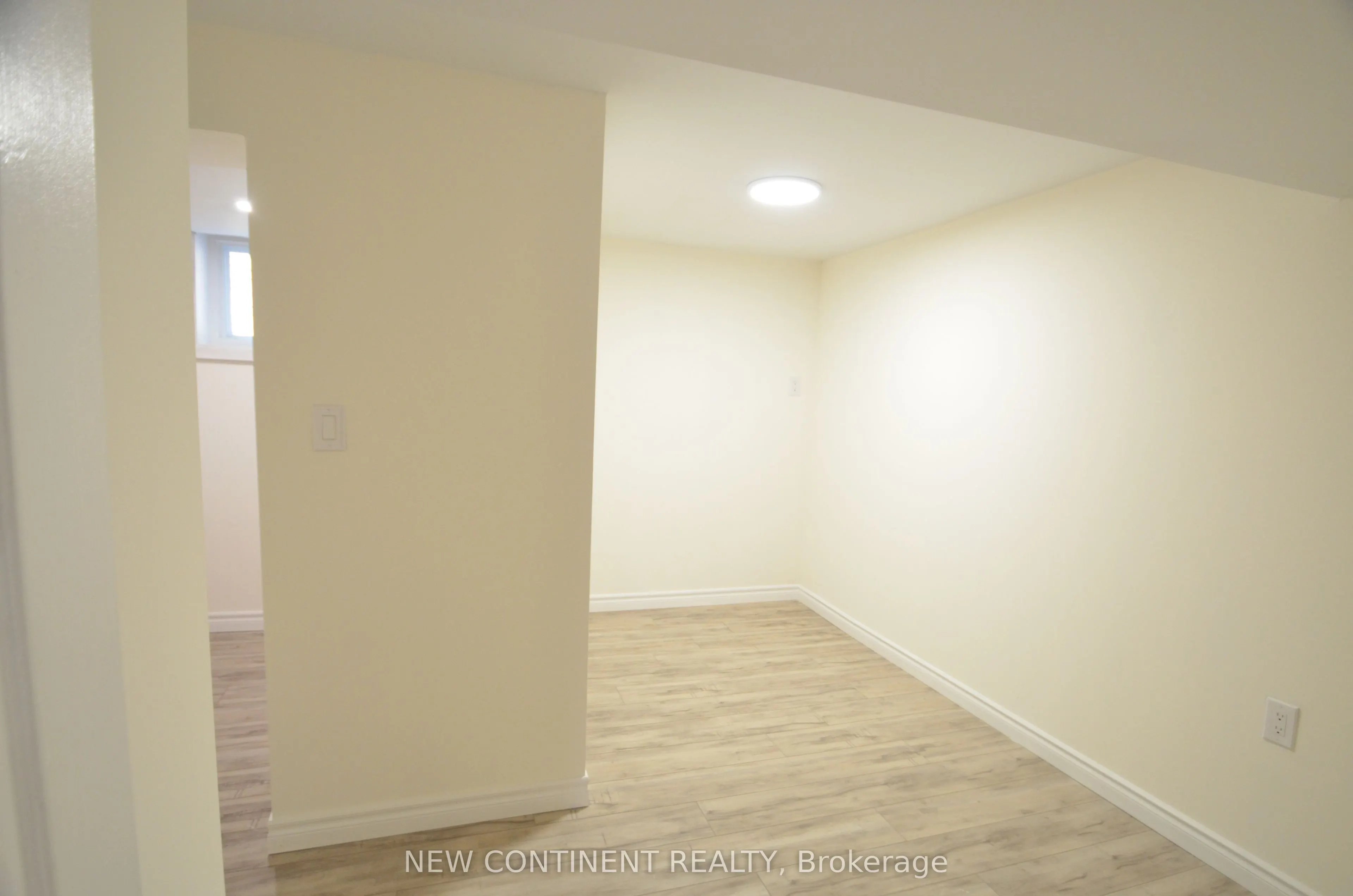 11 Beacham Crescent, #BSMT