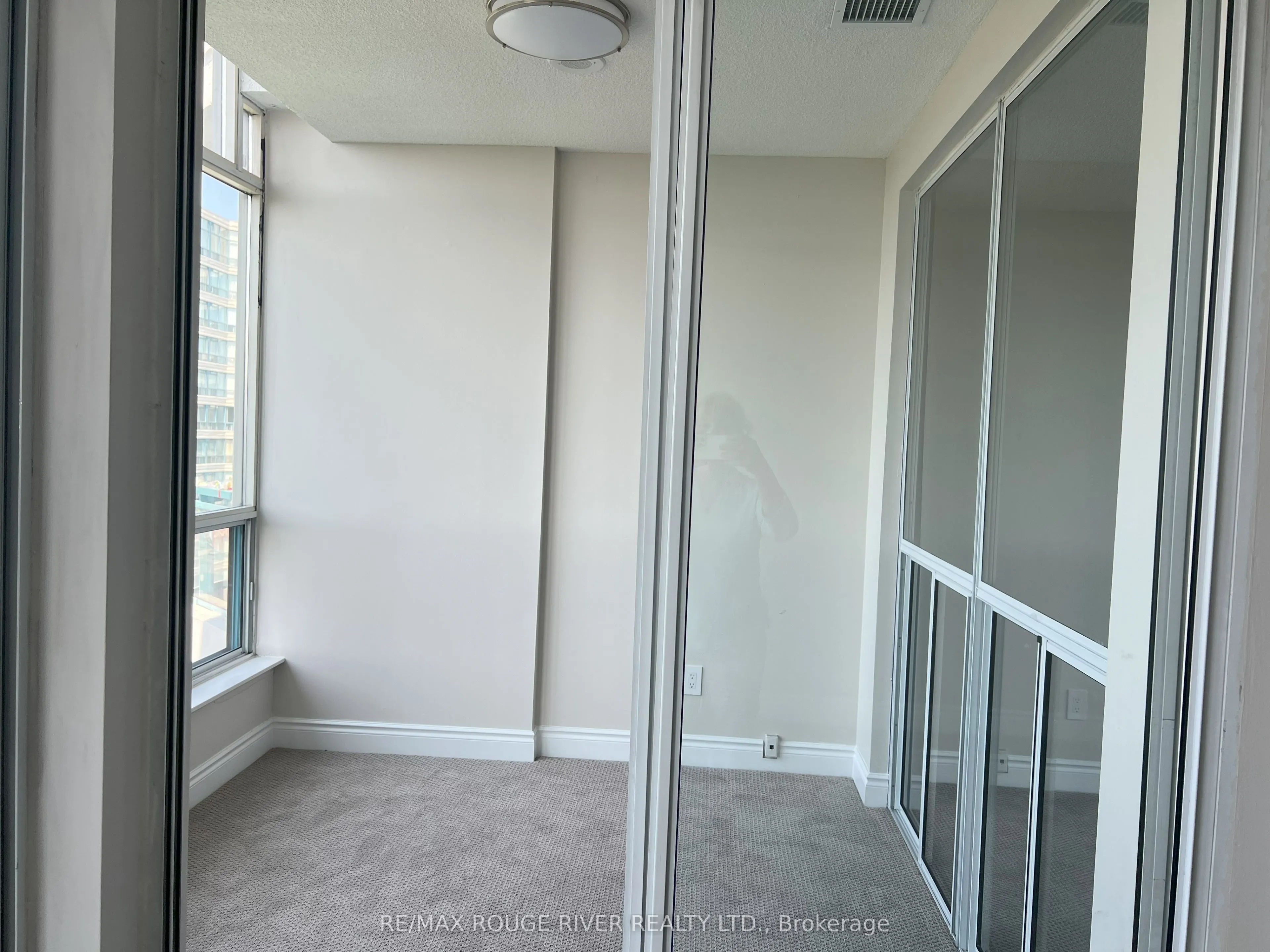 4727 Sheppard Avenue E, #1511