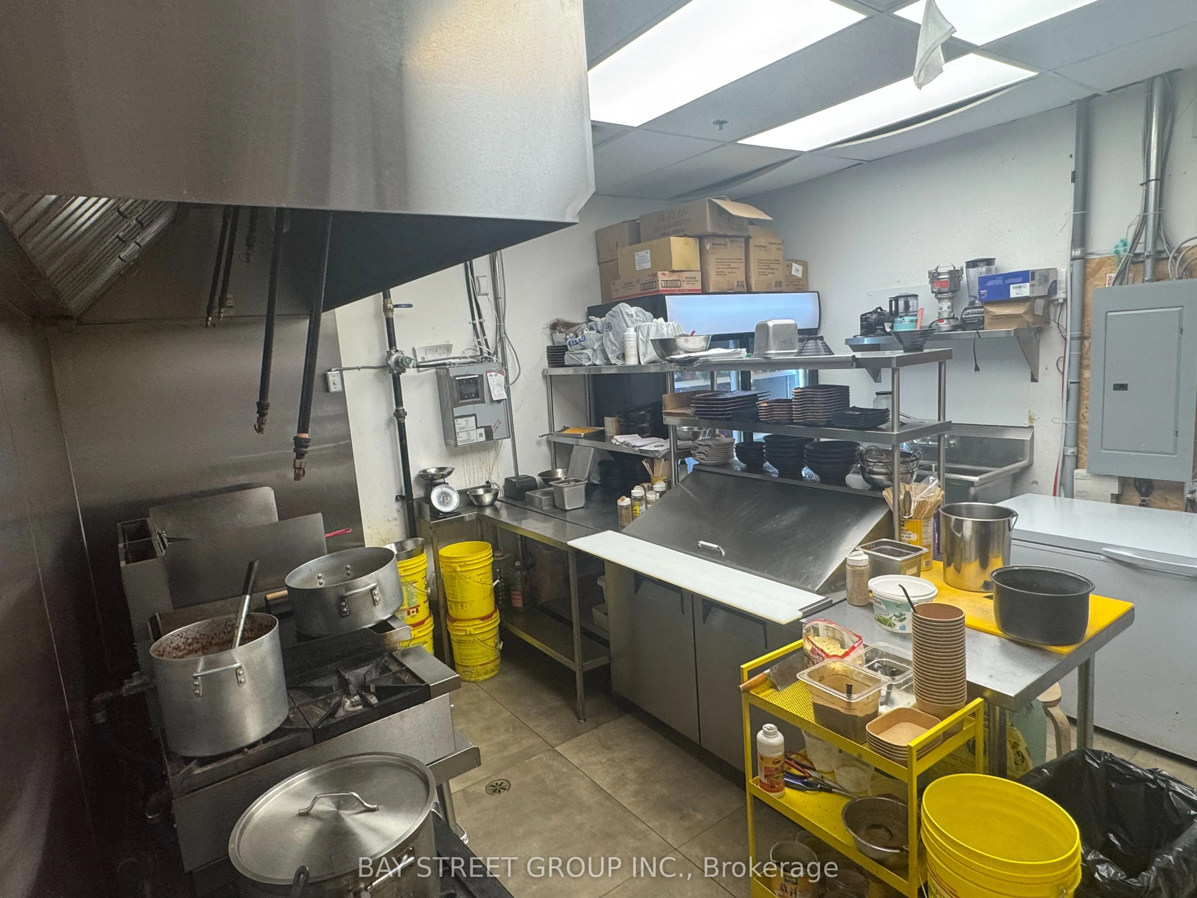 390 Silver Star Boulevard, #165