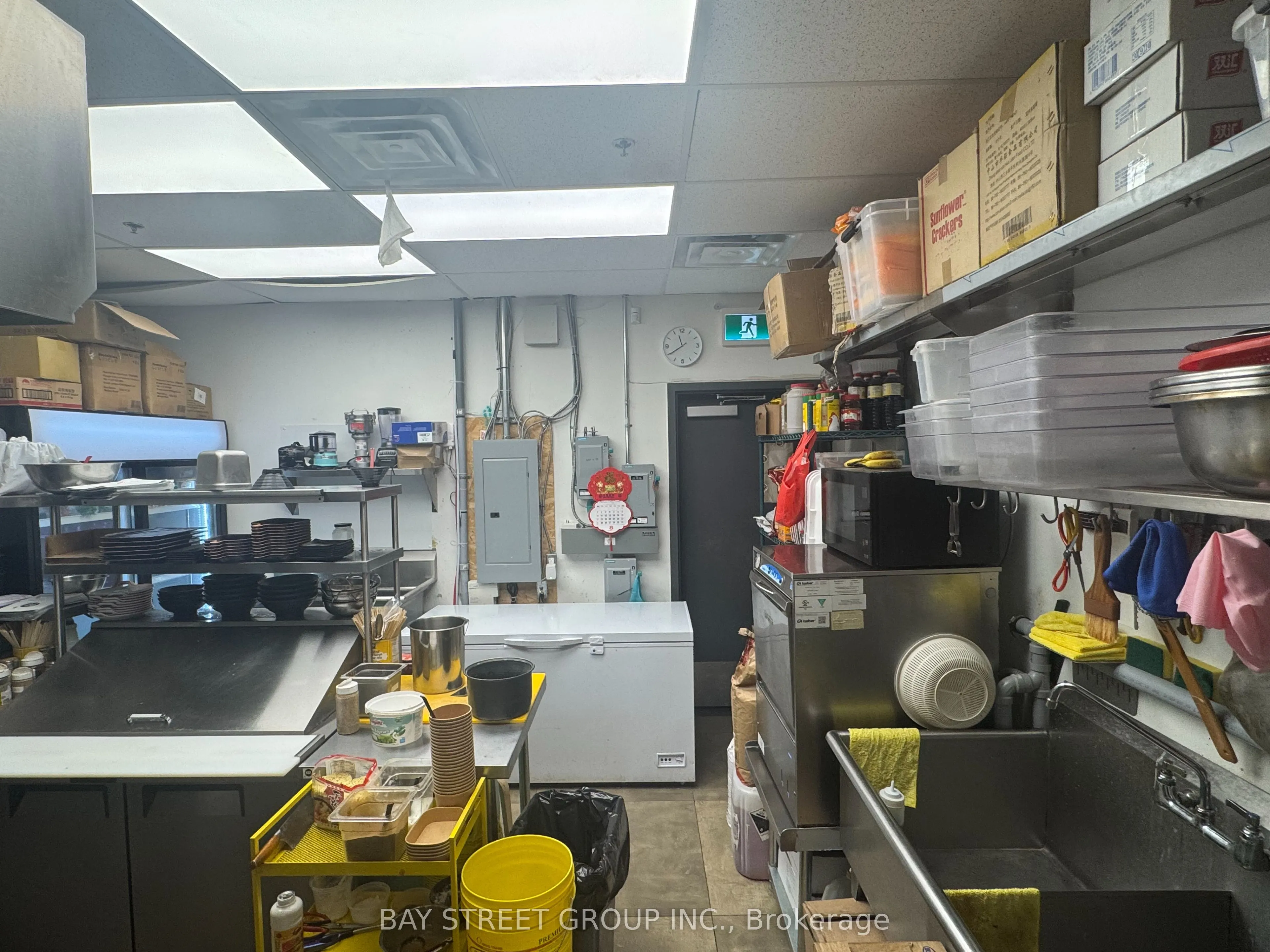 390 Silver Star Boulevard, #165