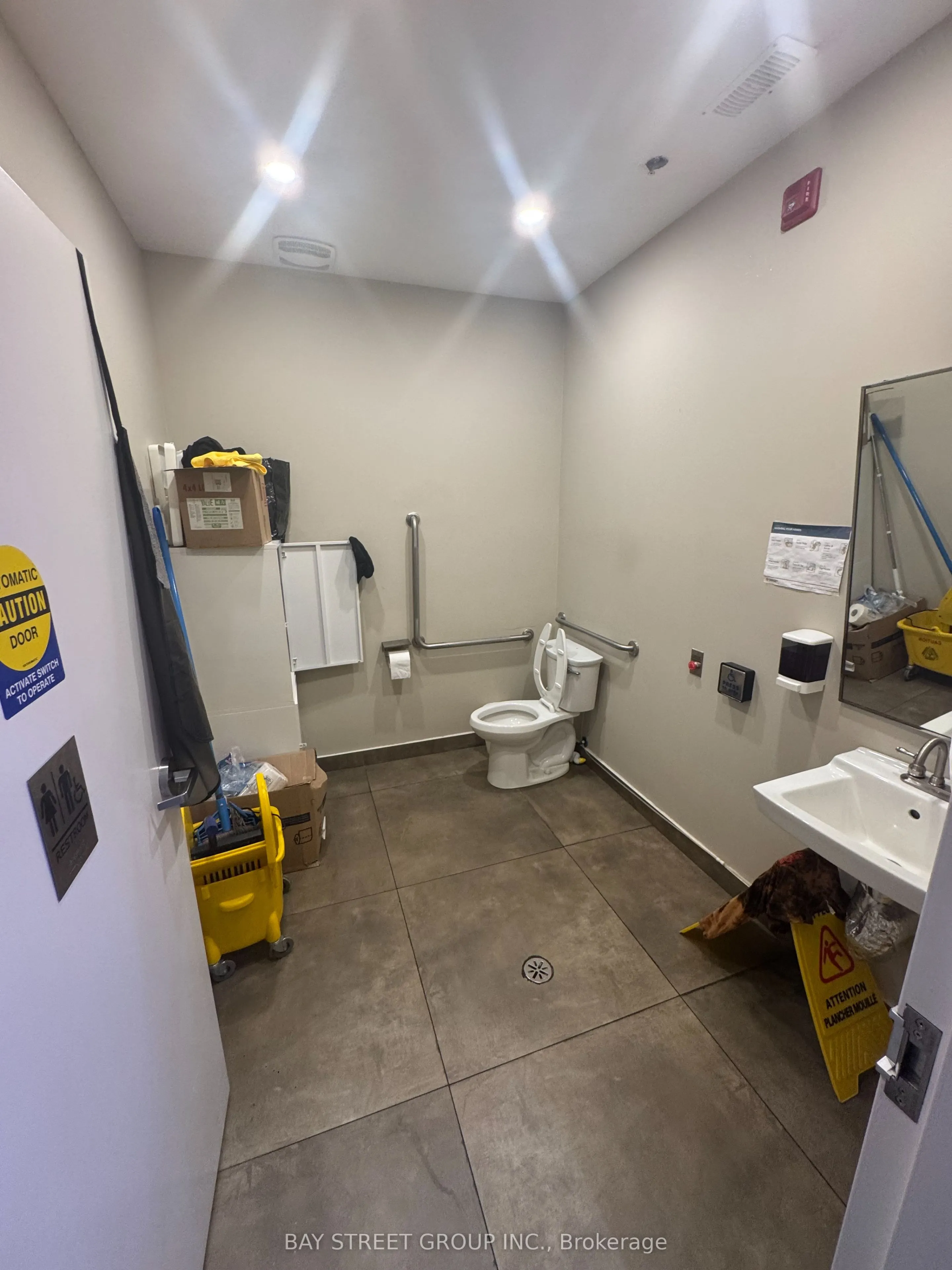 390 Silver Star Boulevard, #165