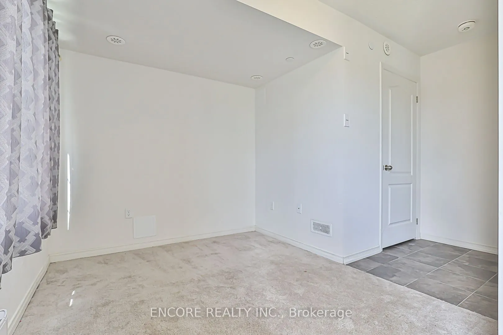 2388 Chevron Prince Path