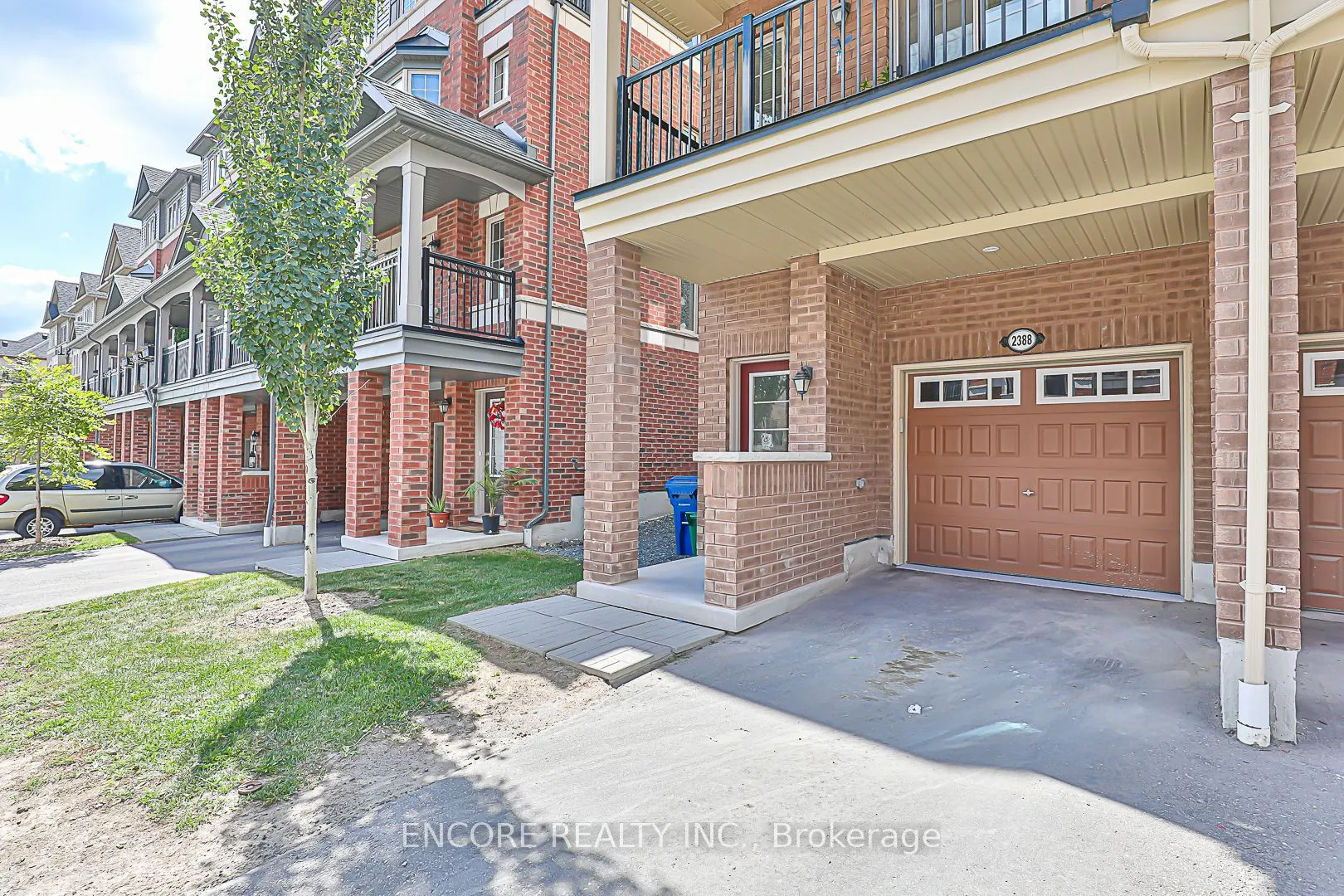 2388 Chevron Prince Path
