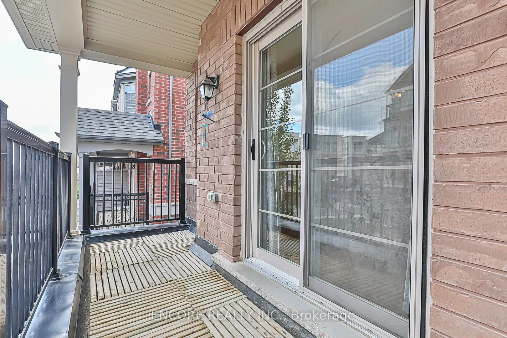 2388 Chevron Prince Path