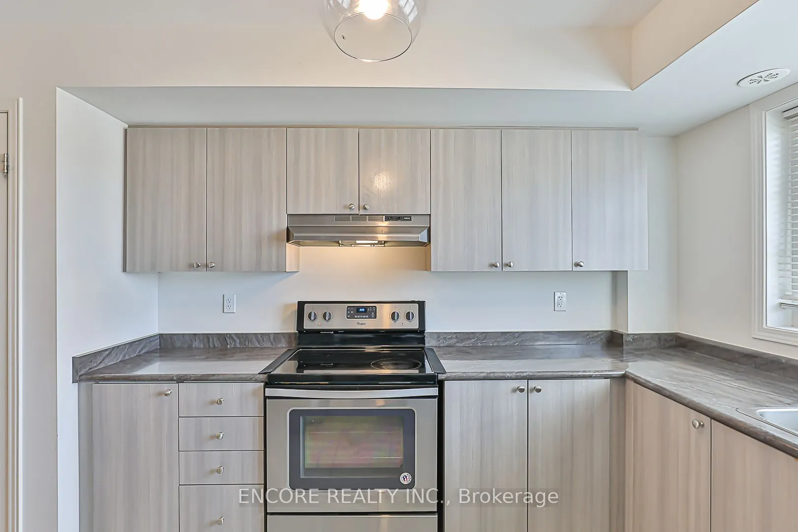 2388 Chevron Prince Path