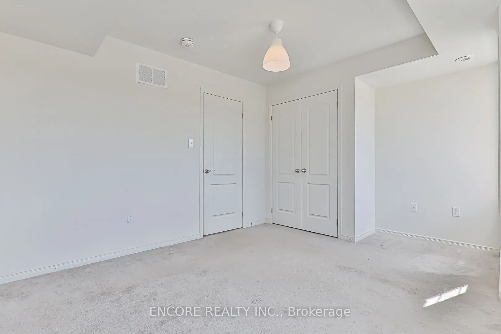 2388 Chevron Prince Path