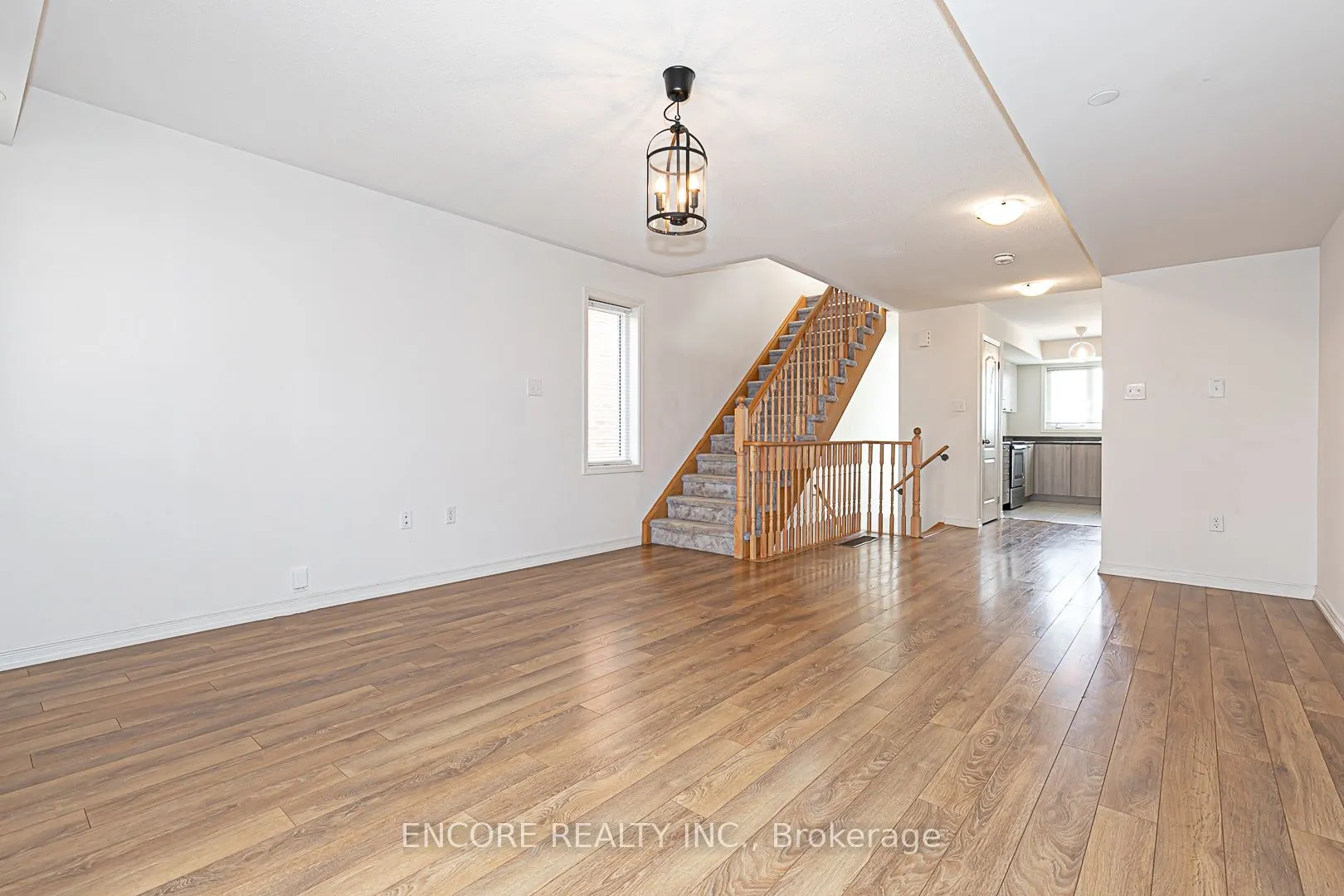 2388 Chevron Prince Path