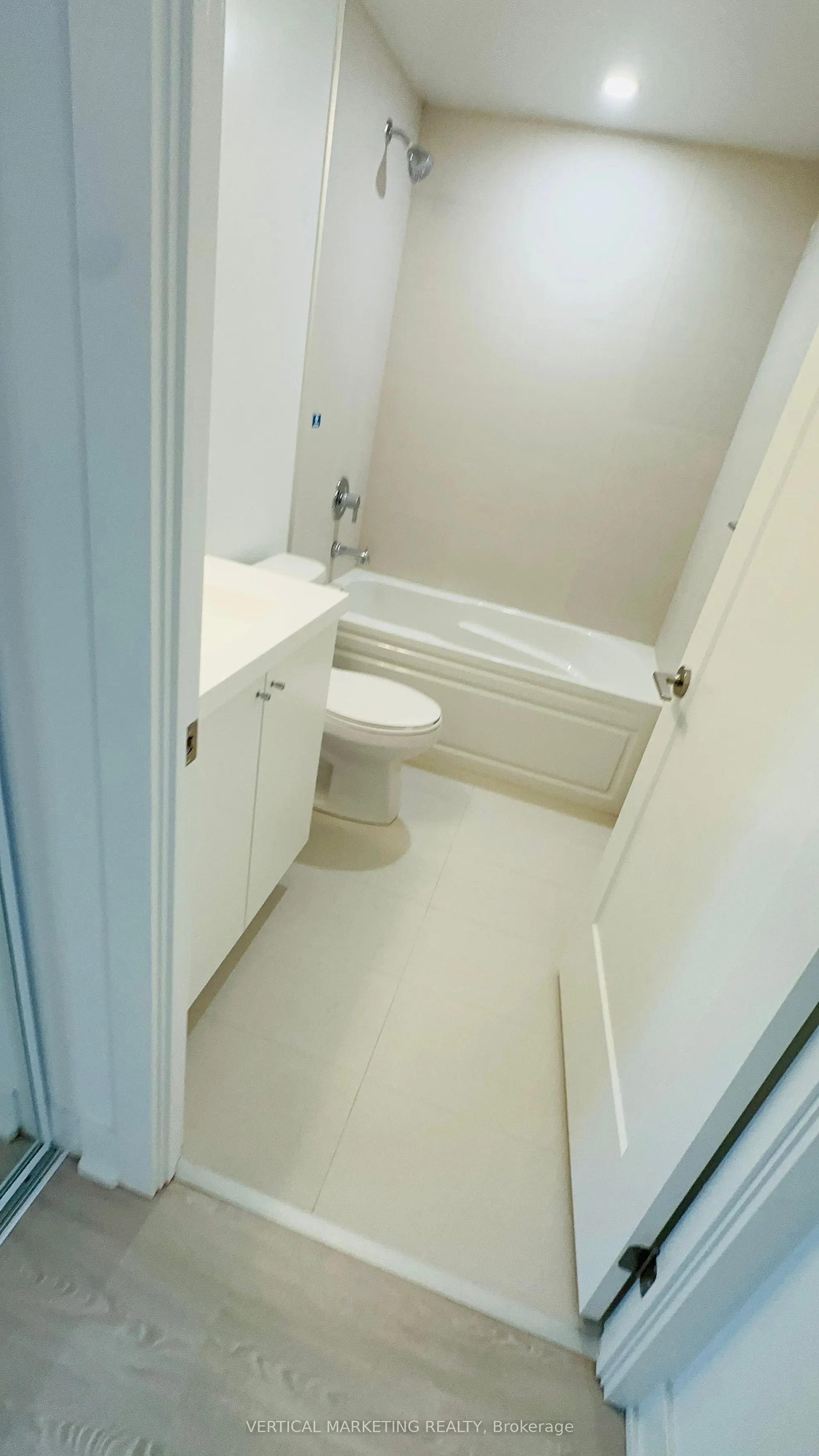 2545 Simcoe Street, #1501