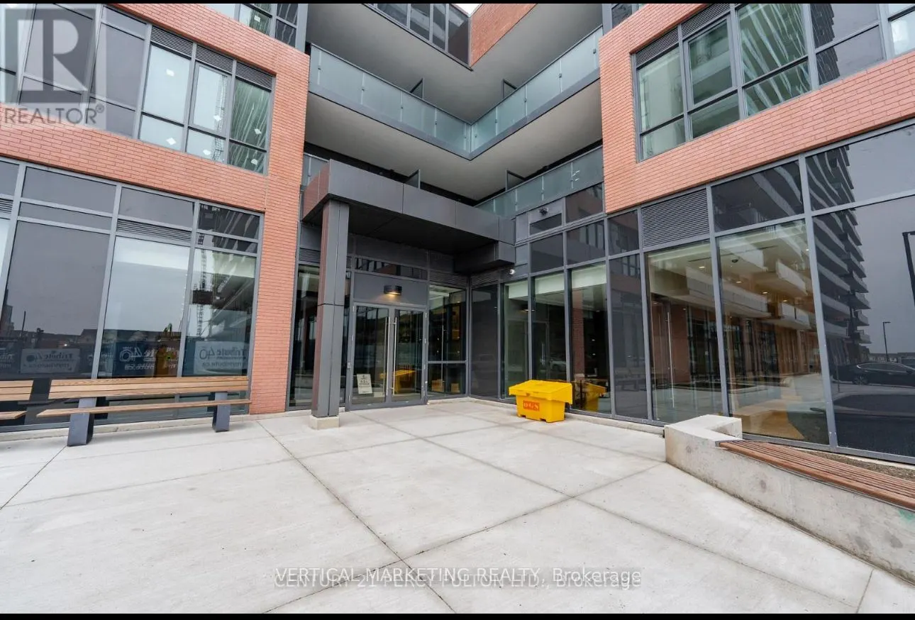 2545 Simcoe Street, #1501