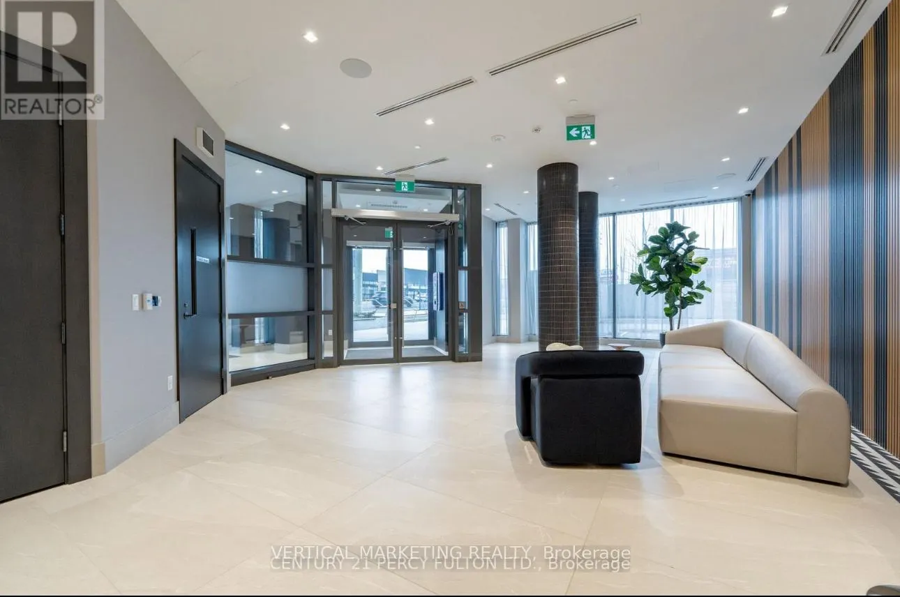 2545 Simcoe Street, #1501
