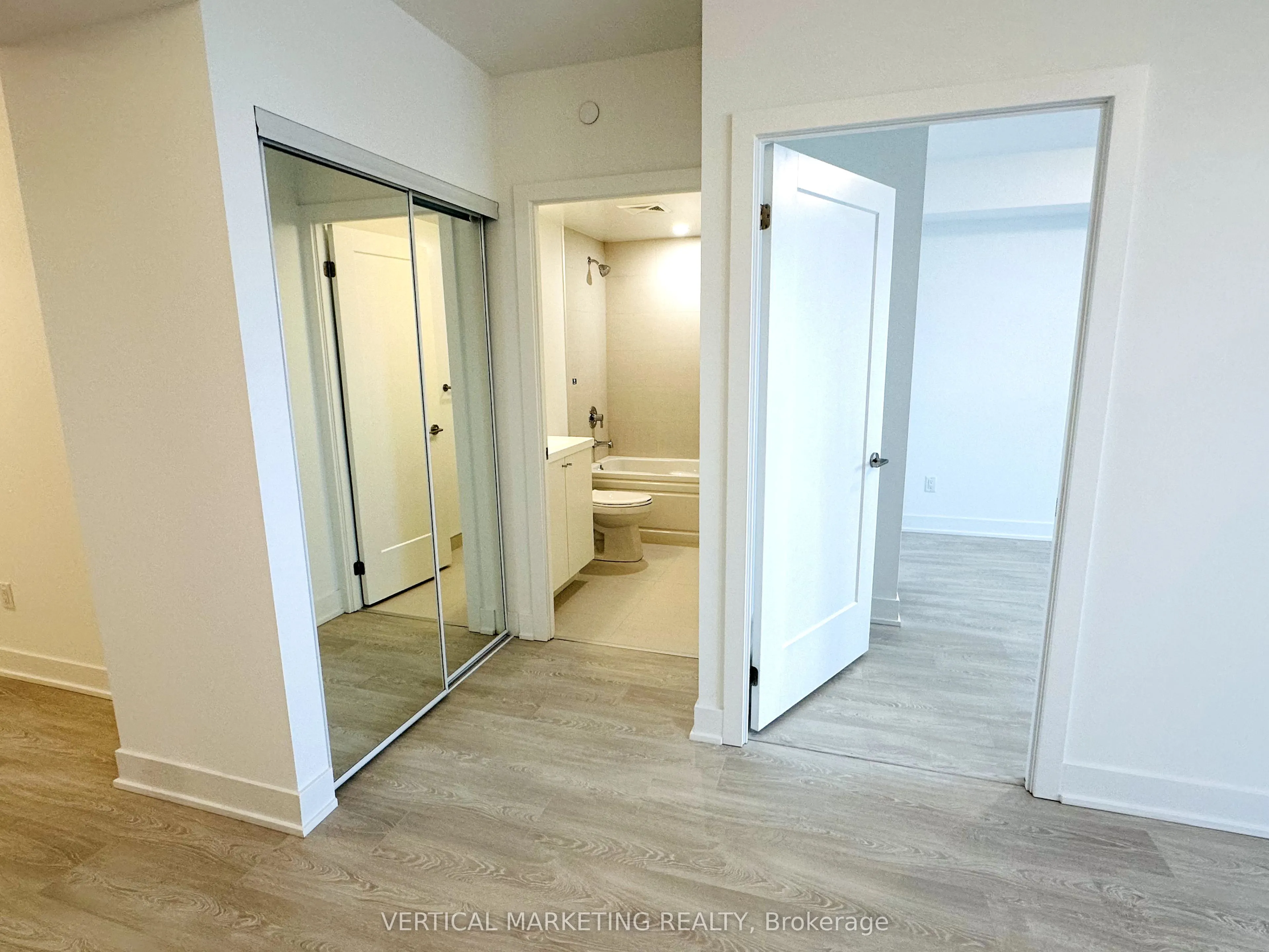 2545 Simcoe Street, #1501