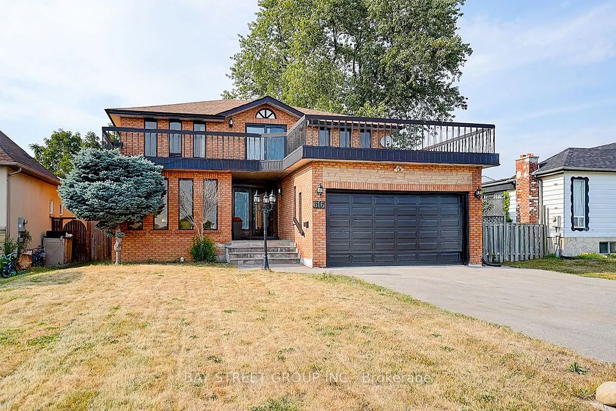 616 Sheppard Avenue