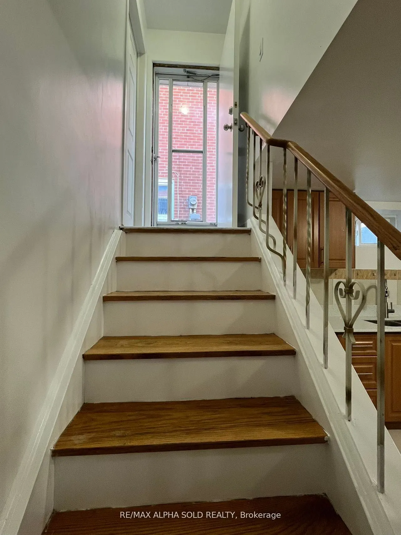 1232 Huntingwood Drive, #Lower