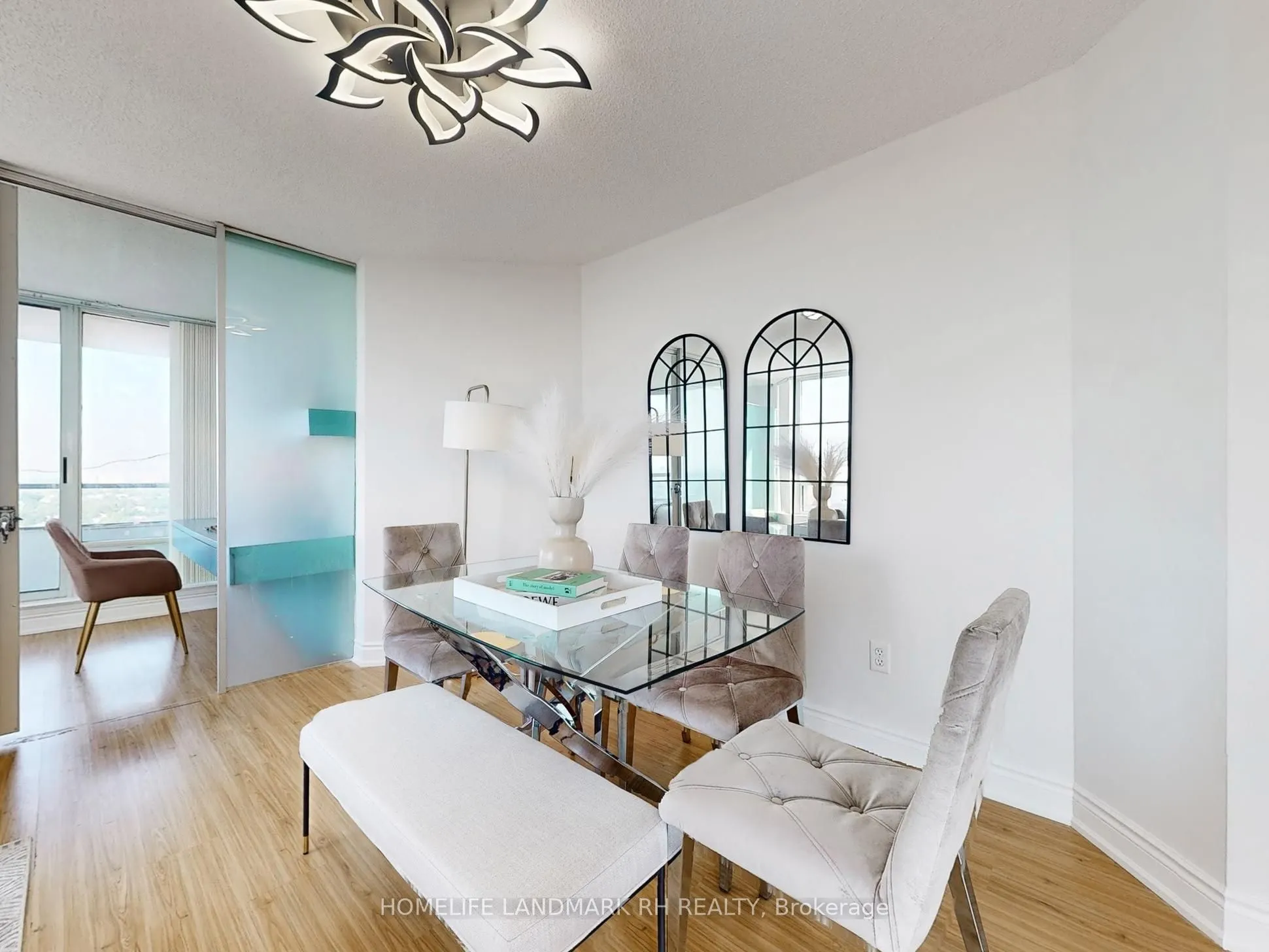 350 Alton Tower Circle, #1811