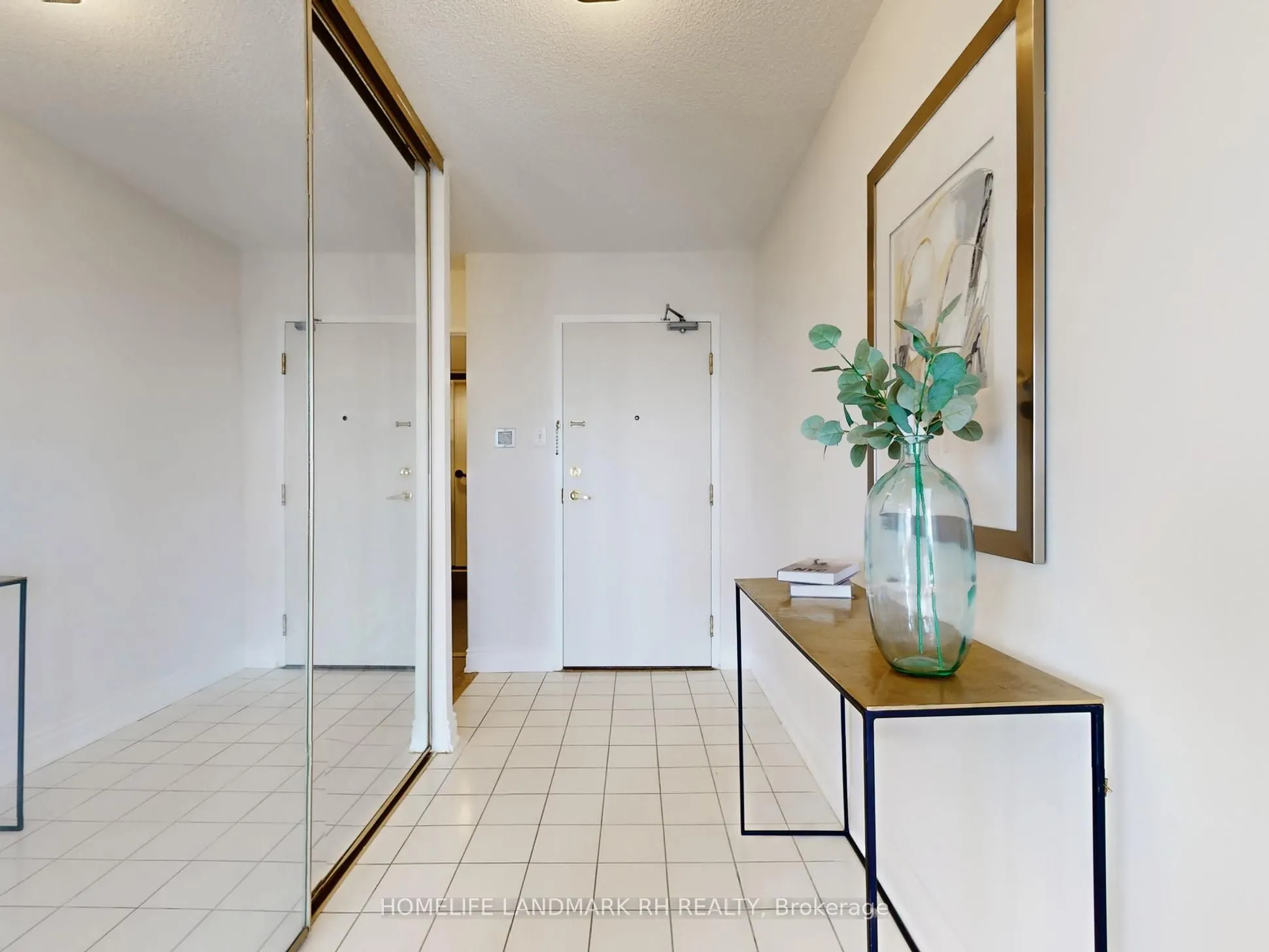 350 Alton Tower Circle, #1811