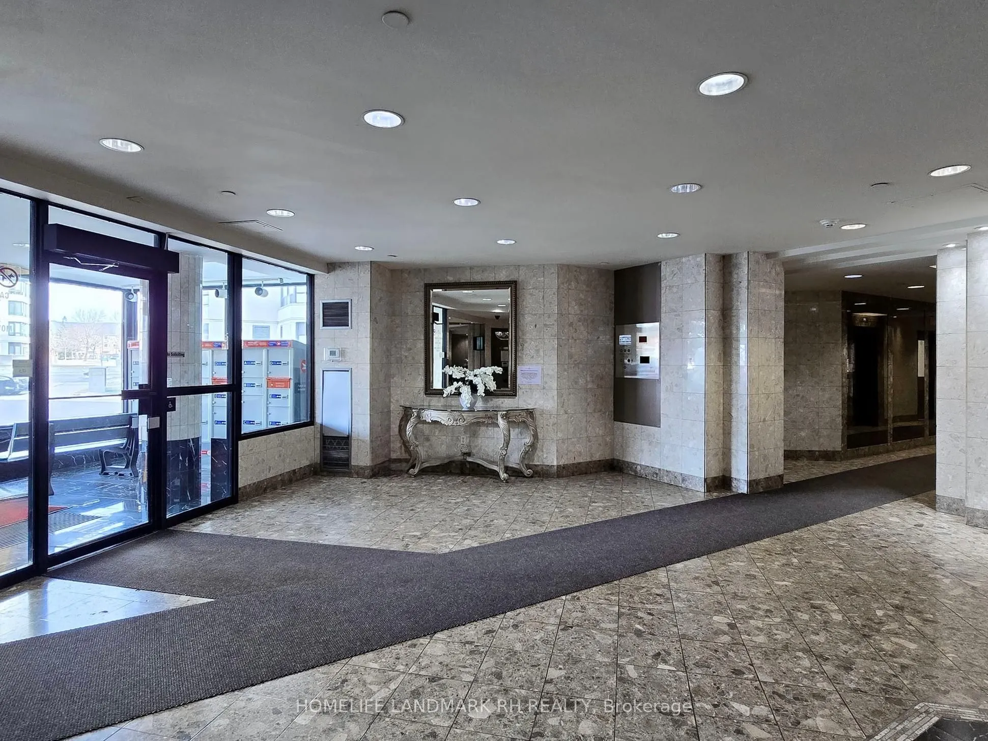 350 Alton Tower Circle, #1811