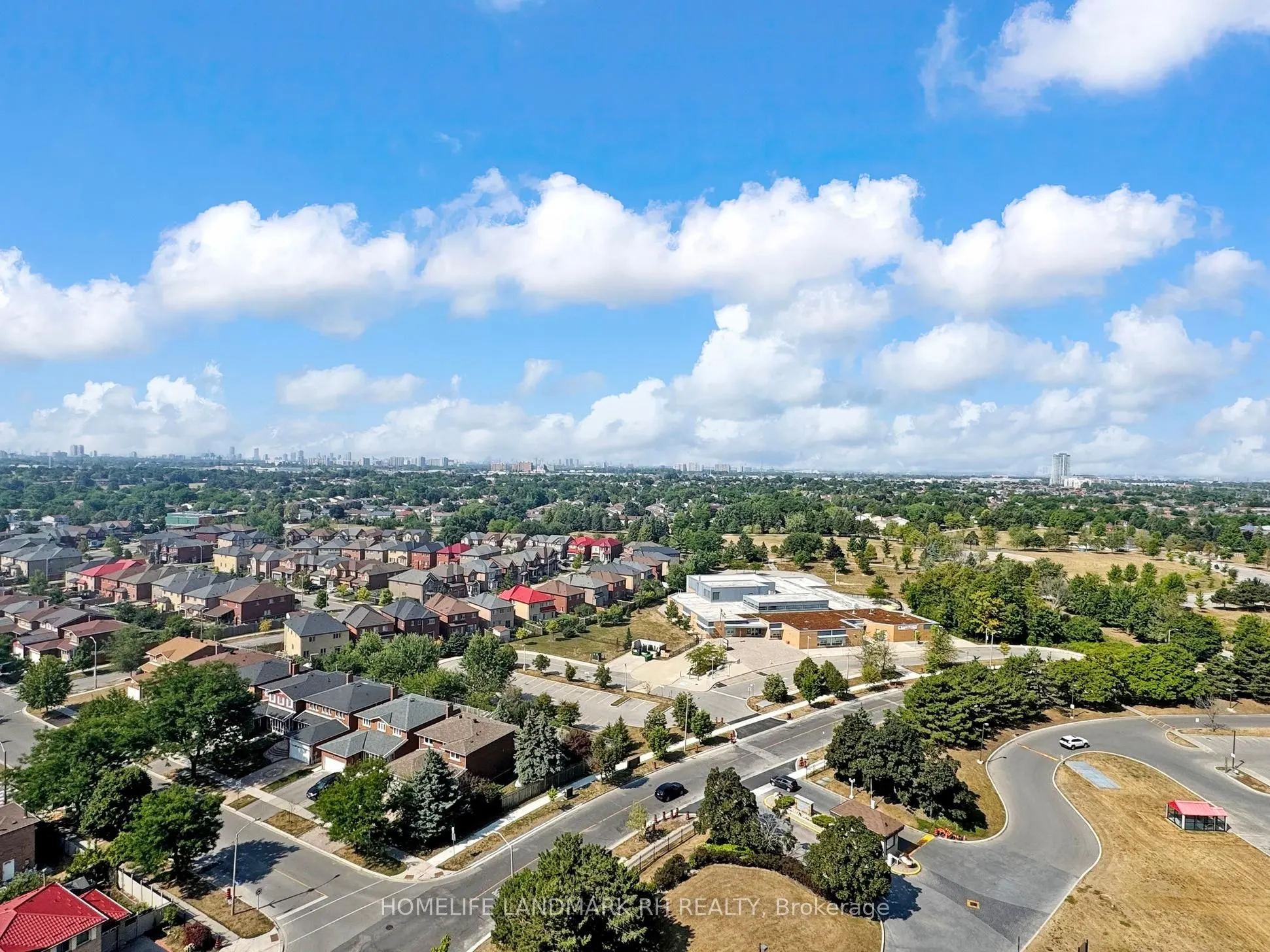 350 Alton Tower Circle, #1811