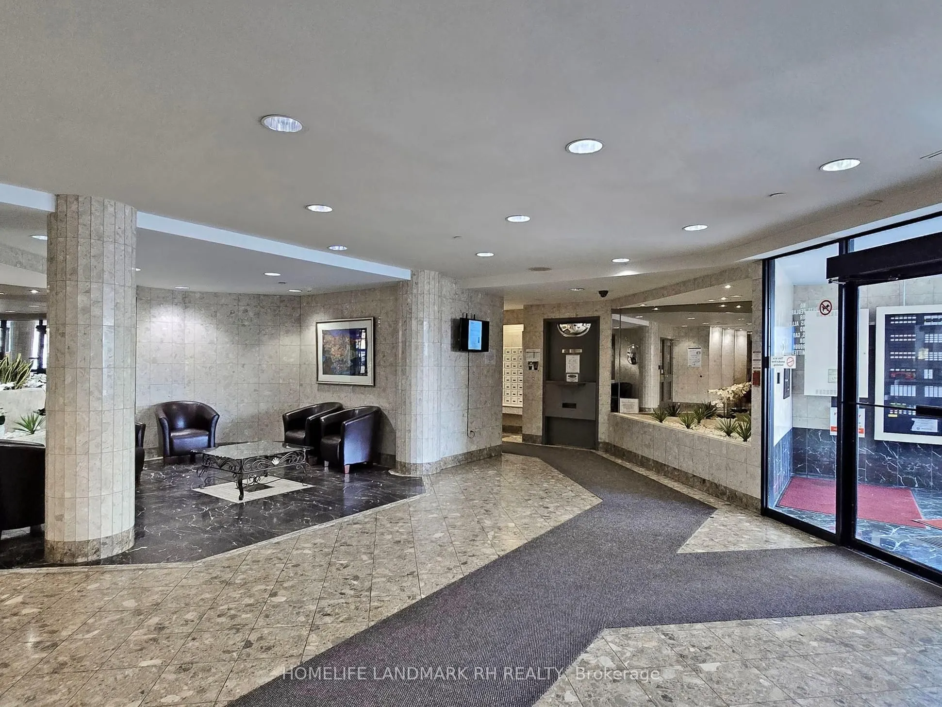 350 Alton Tower Circle, #1811