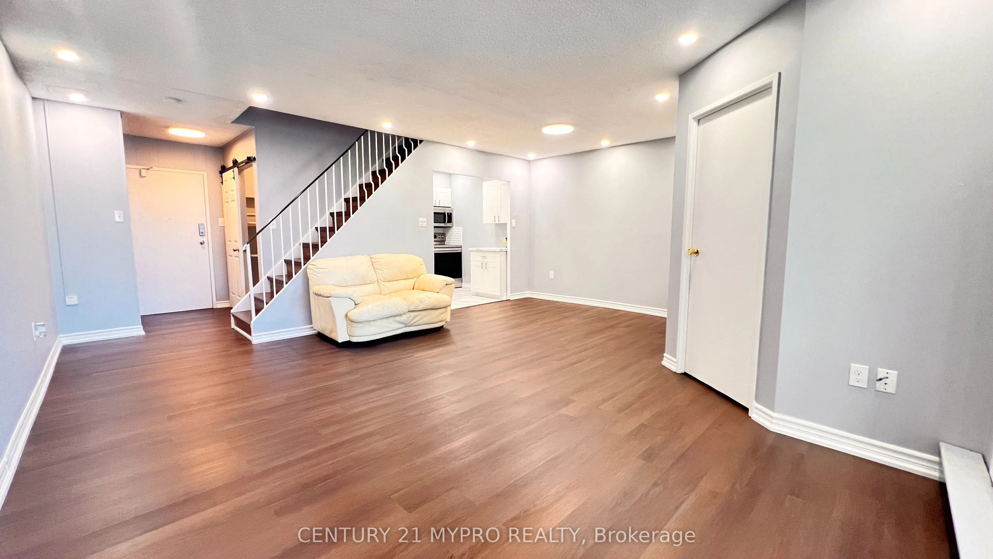 100 Mornelle Court, #1034