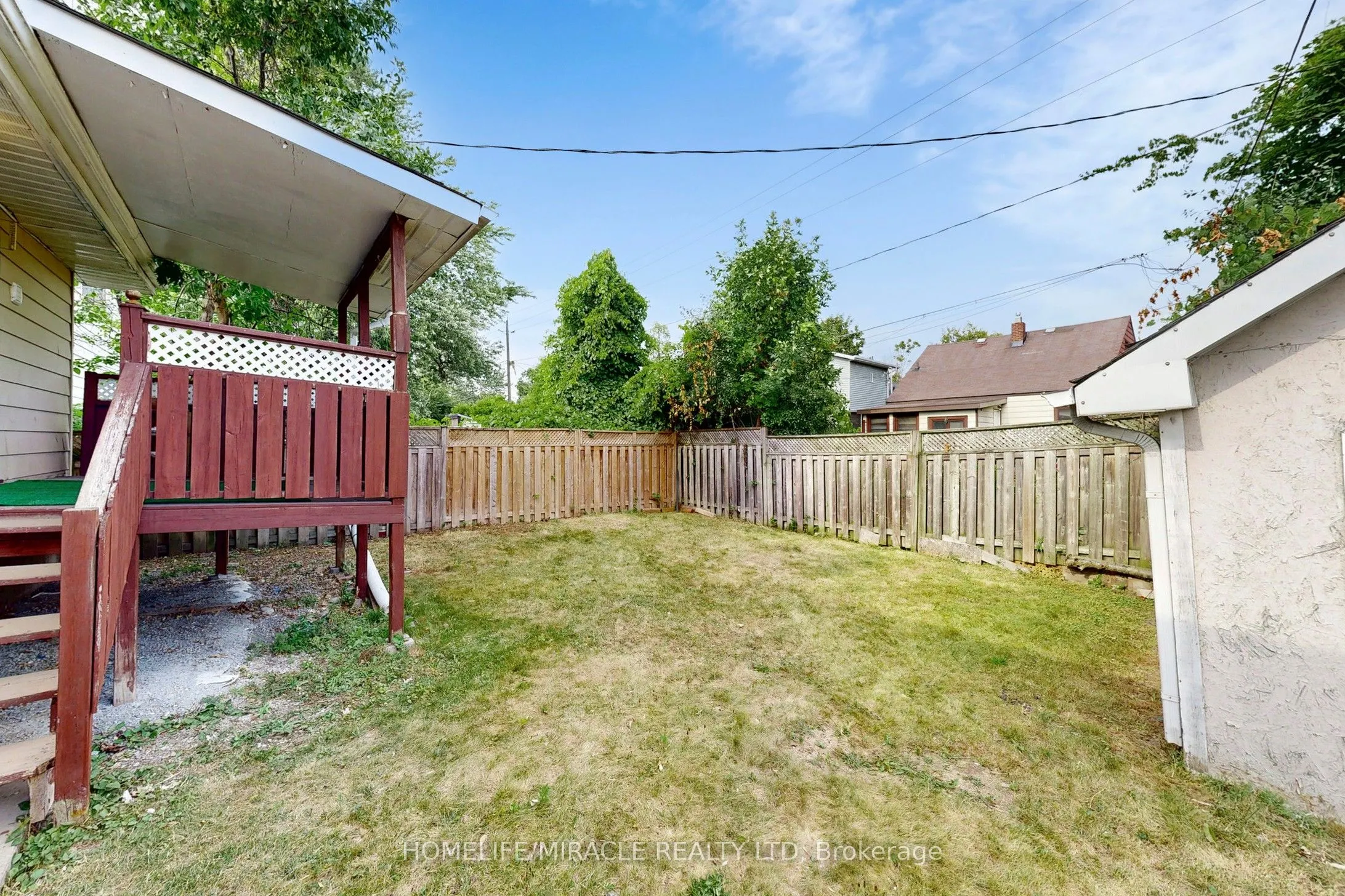 1 Tudor Avenue