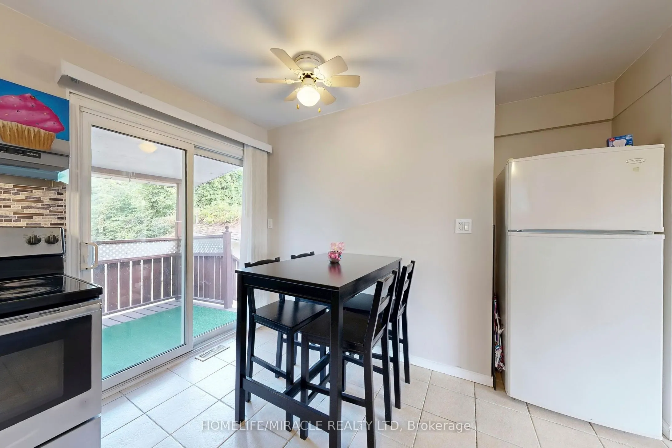 1 Tudor Avenue