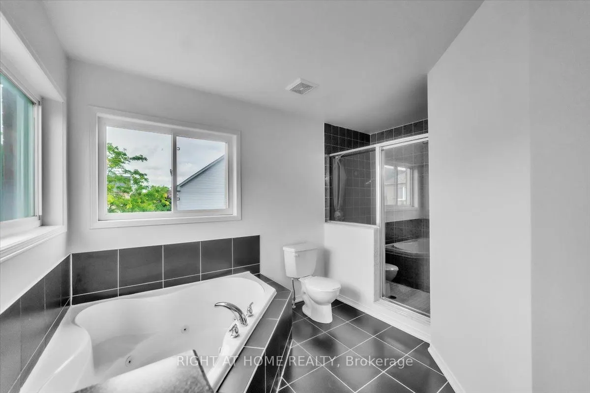 18 McQueen Crescent