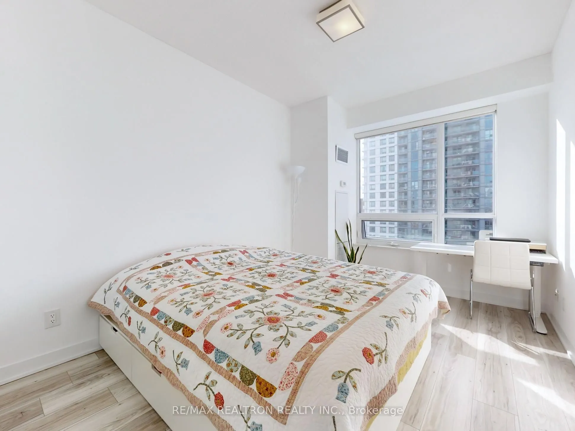 195 Bonis Avenue, #603