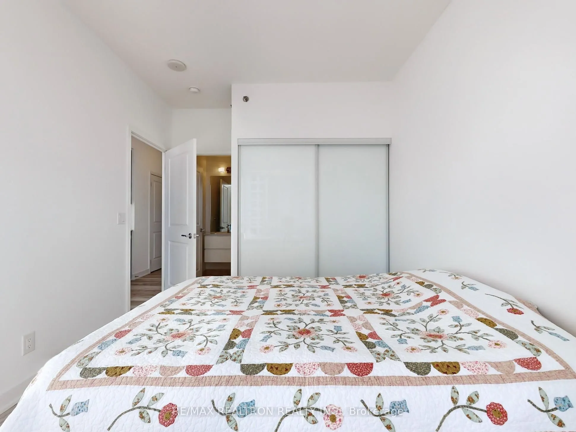 195 Bonis Avenue, #603