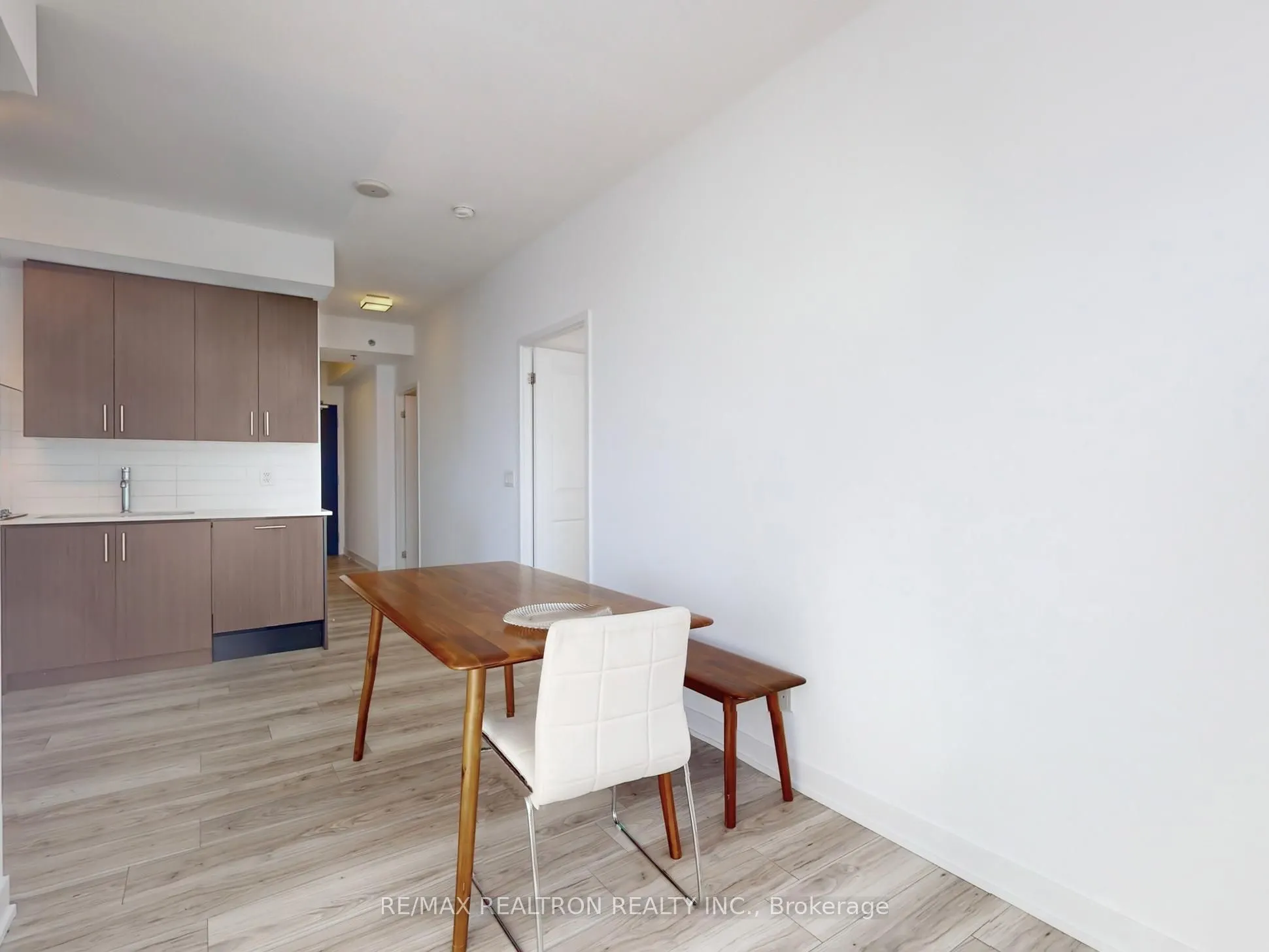 195 Bonis Avenue, #603
