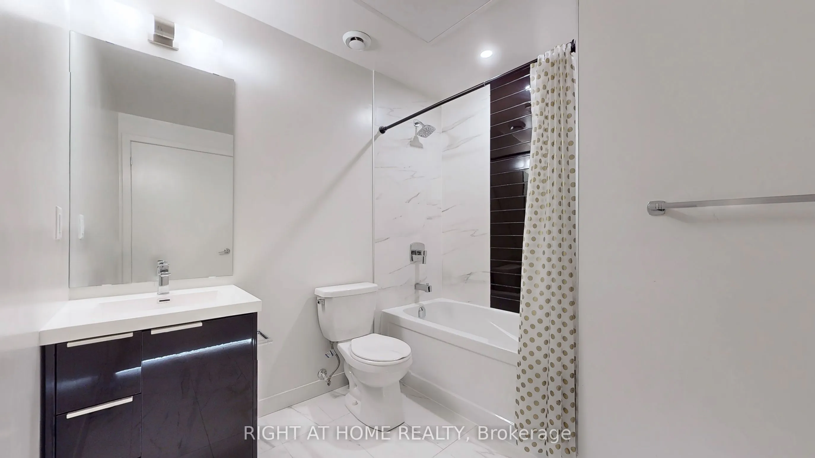 90 Glen Everest Road, #526