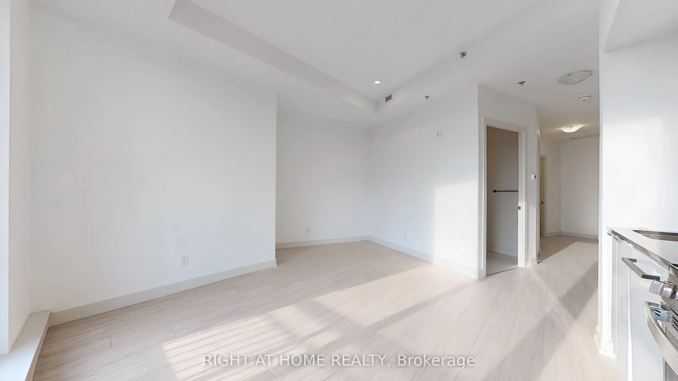 90 Glen Everest Road, #526